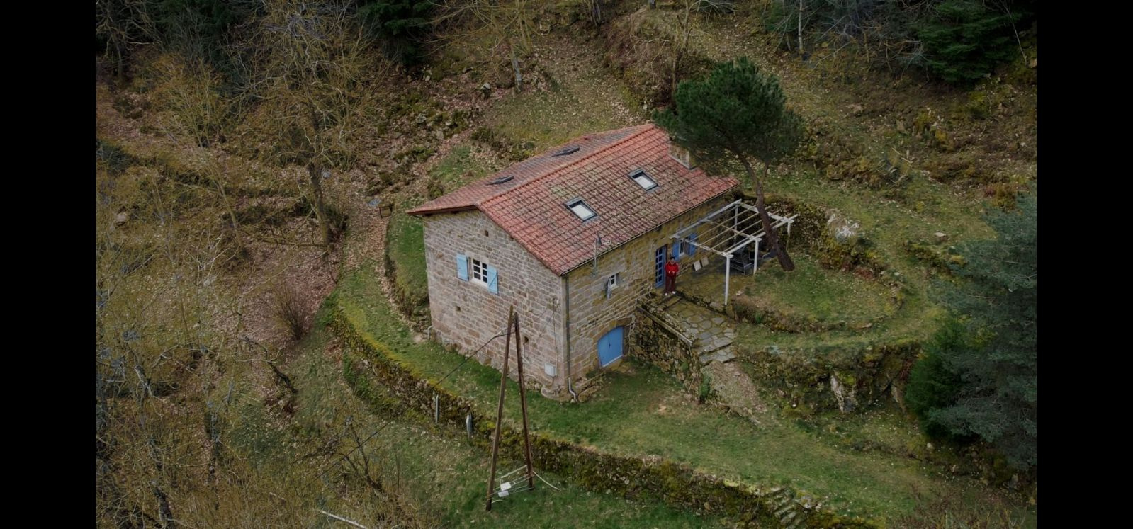 MAISON EN PIERRE ISOLEE