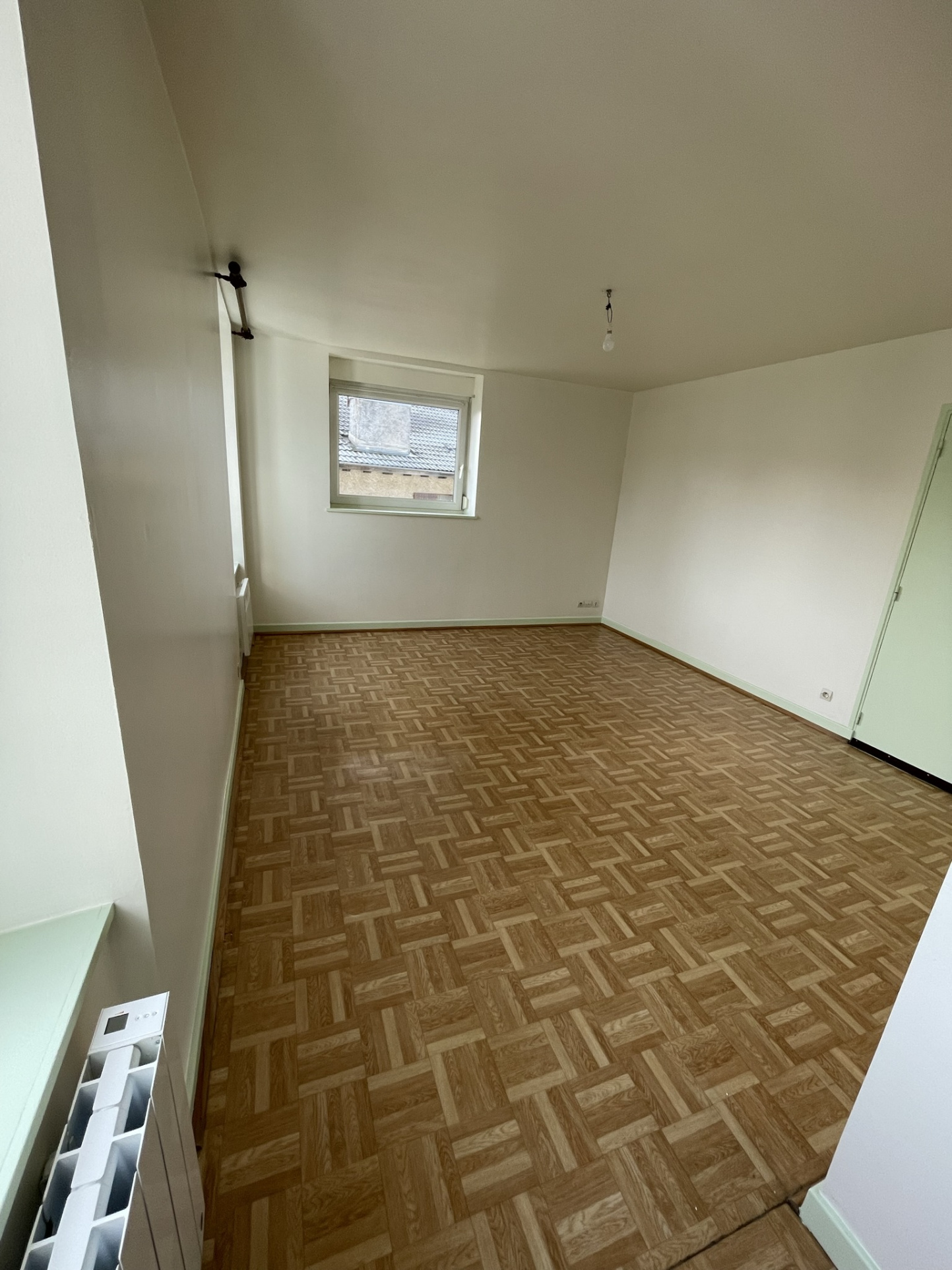 Appartement calme et lumineux de plain pied avec garage