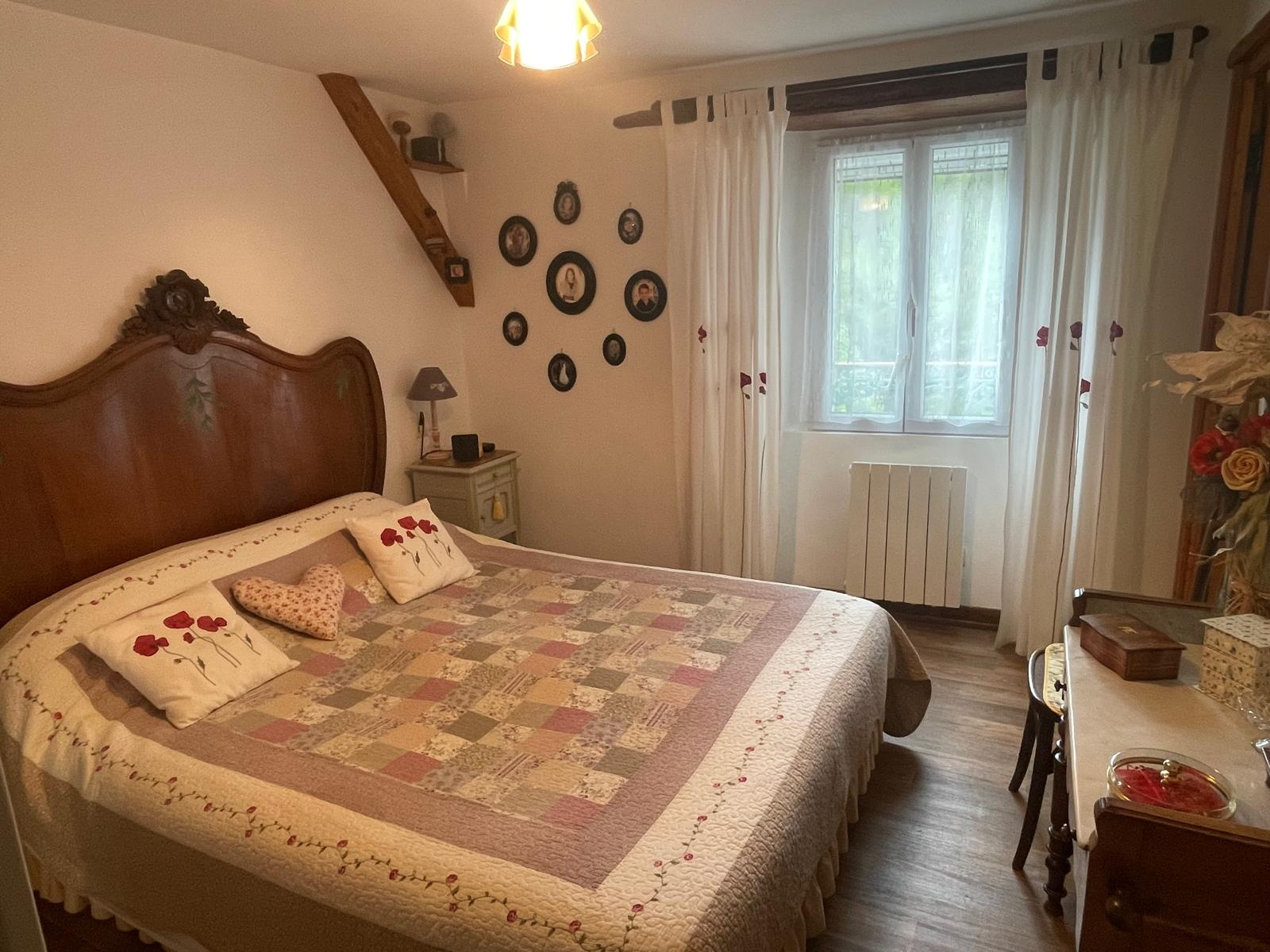 Jolie maison de village avec terrasse