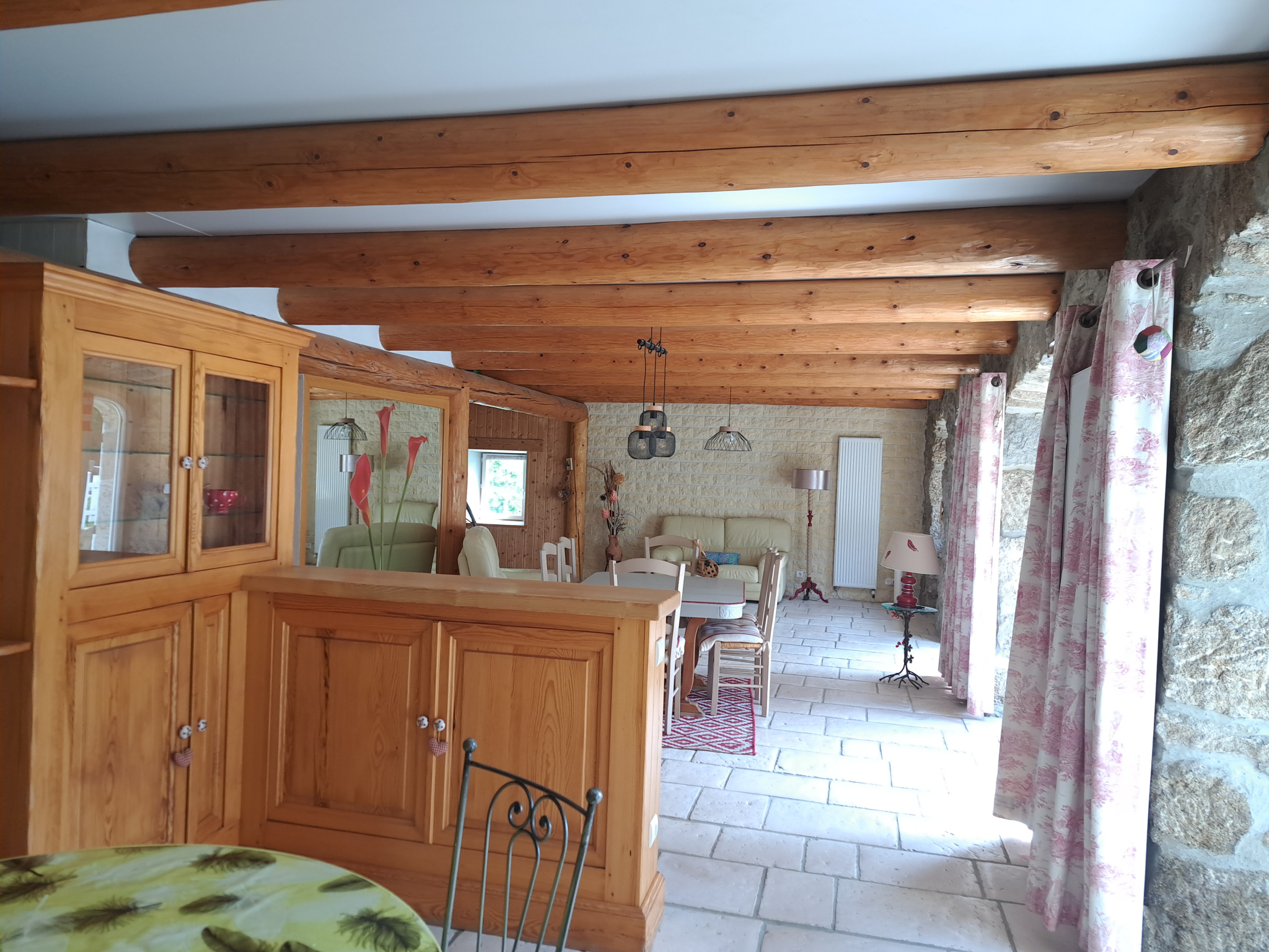 Ferme rénovée  entre Saint-jeures, le Mazet Saint Voy, Tence sise sur  2850m2