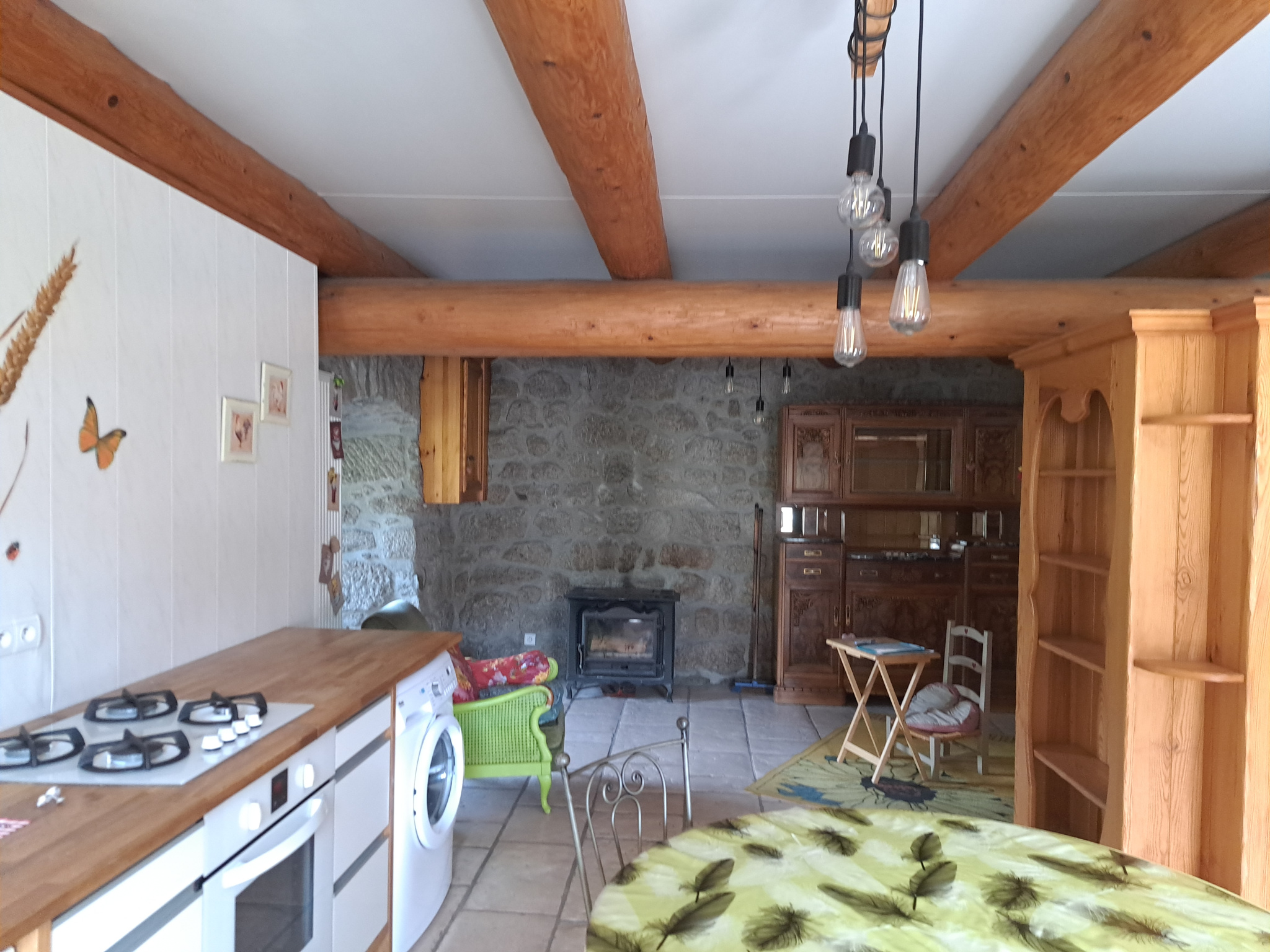 Ferme rénovée  entre Saint-jeures, le Mazet Saint Voy, Tence sise sur  2850m2
