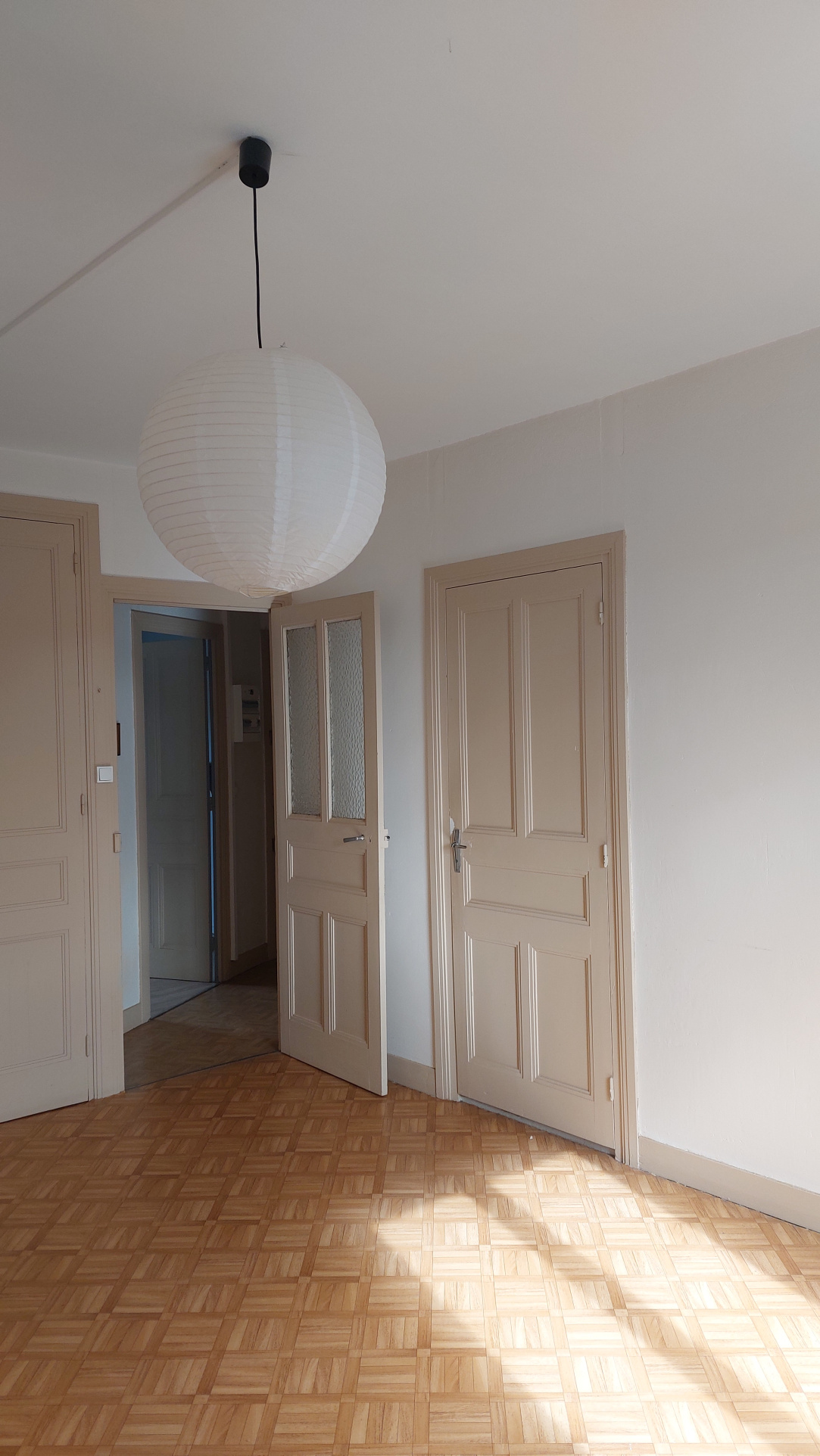 APPARTEMENT AVEC JARDIN ET GARAGE