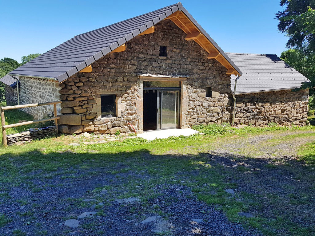 Ferme à rénover sur 37640 m2