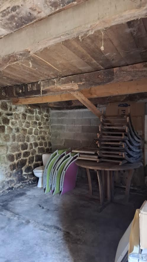 Maison de village en pierres