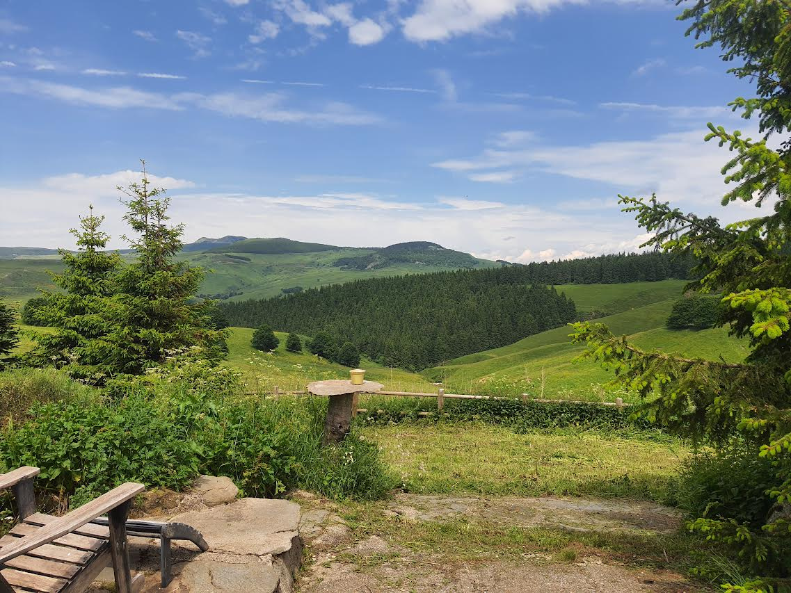 Belle ferme rénovée sur 6577 m2 de terrain