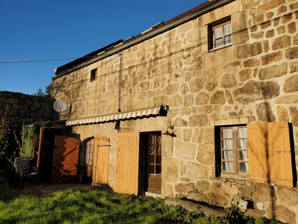 Ferme restaurée avec vue remarquable