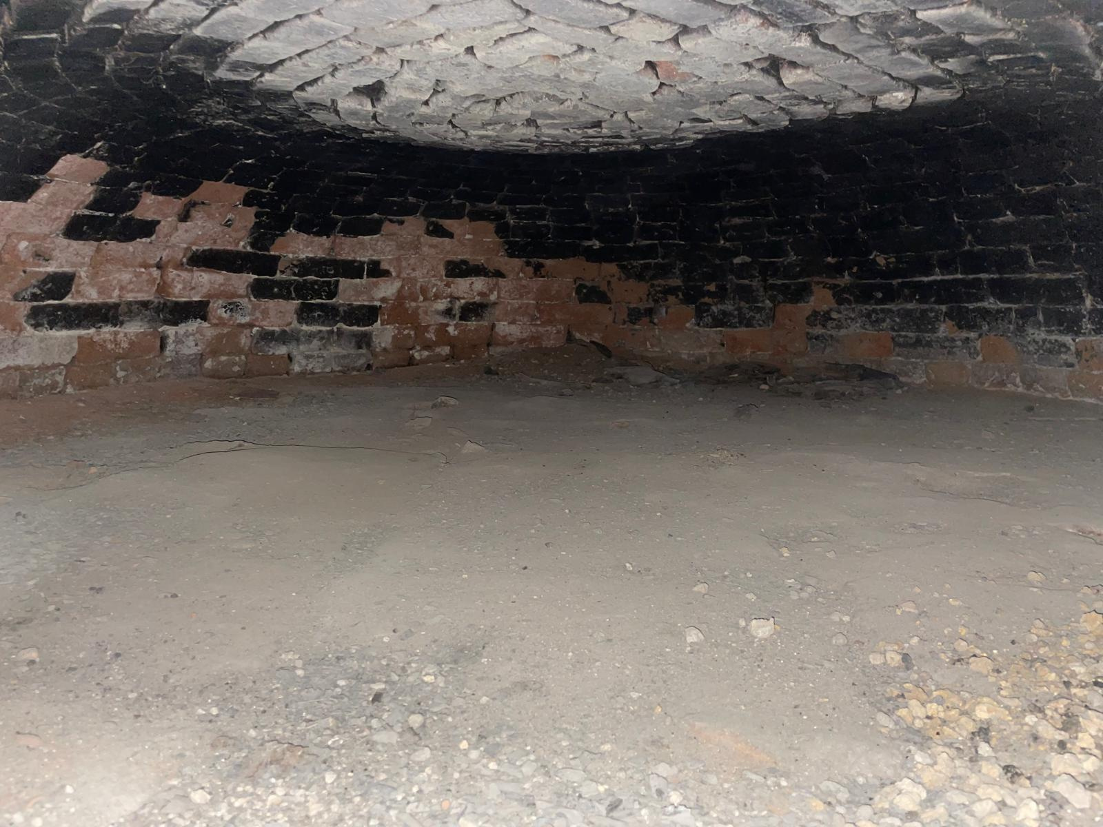 Jolie ferme à rénover avec 2000 m2 de terrain attenant