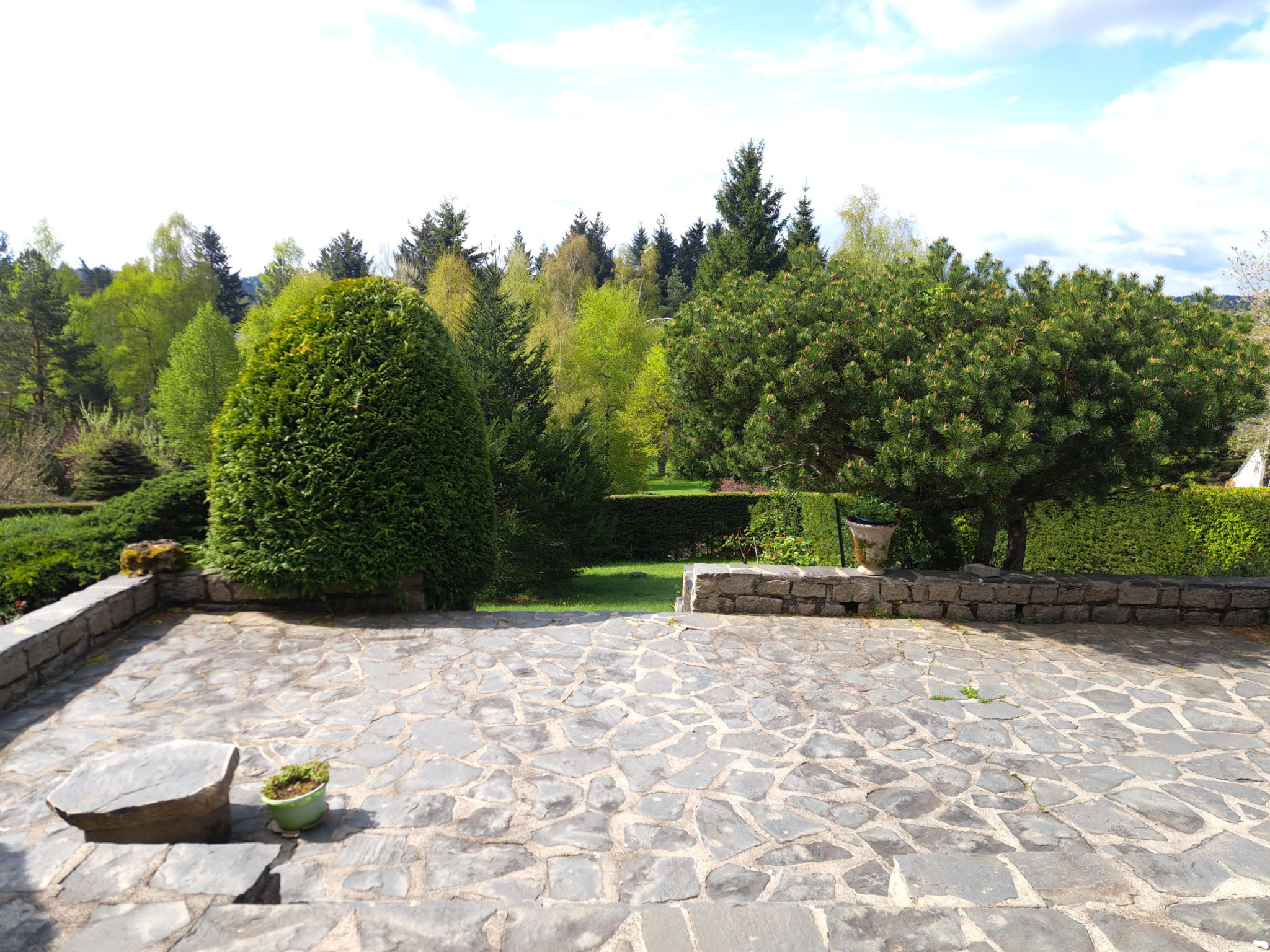 Domaine du Fraisse Chambon sur Lignon 200m2 Habitables sur 1502 m2
