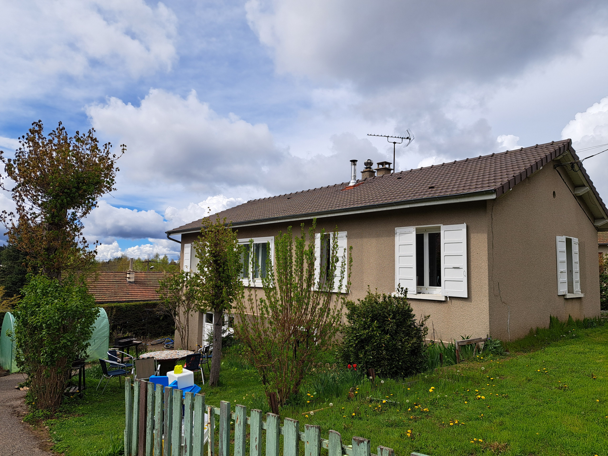 Investissement locatif ou maison de famille Le chambon sur Lignon