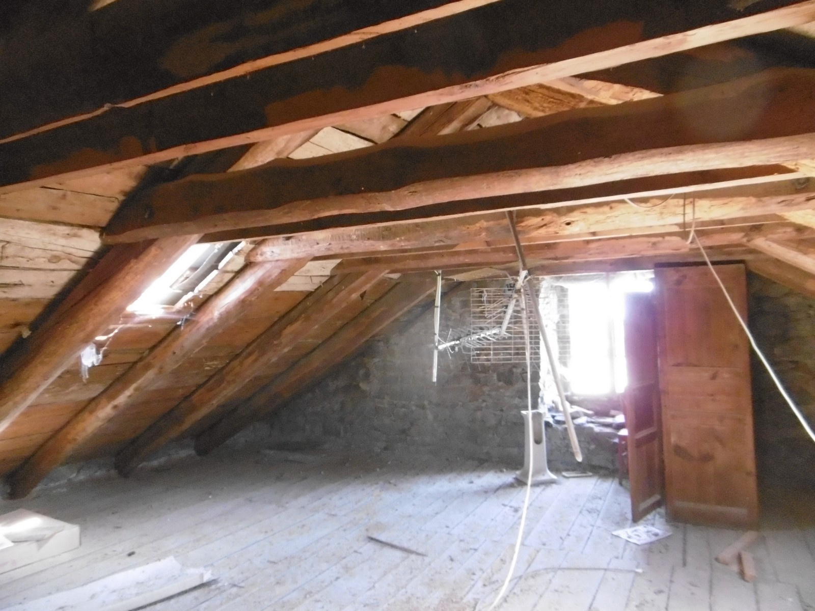 IMmeuble avec jardin et garage le MAZET SAINT VOY