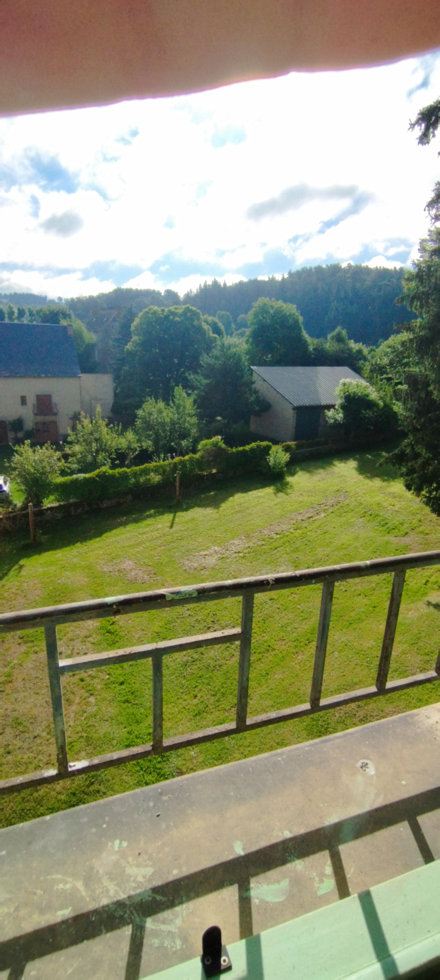 Grand appartement T3 - Centre de Fournels