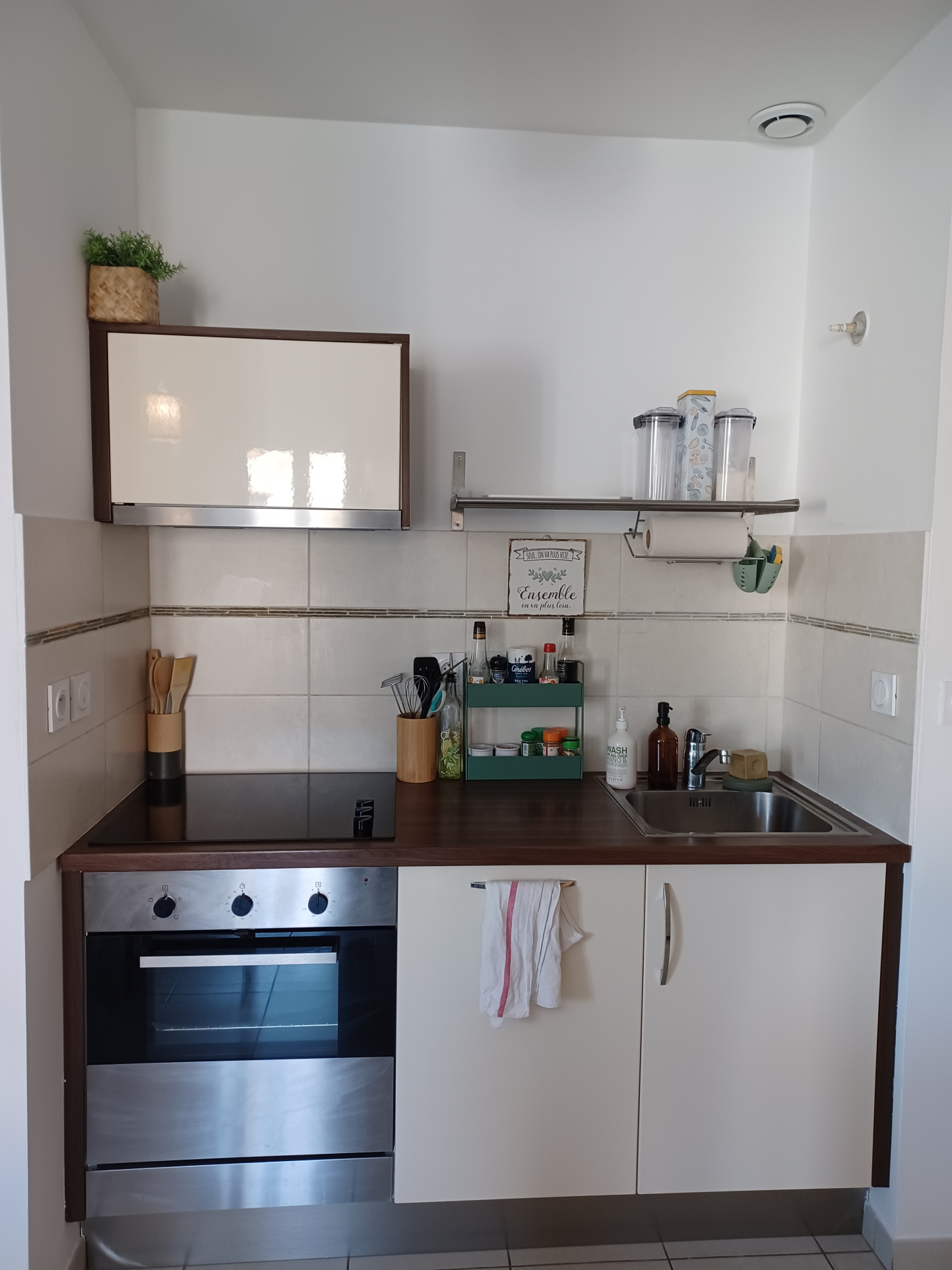 Appartement lumineux avec terrasse et parking privé à louer Proche centre-ville de Langogne