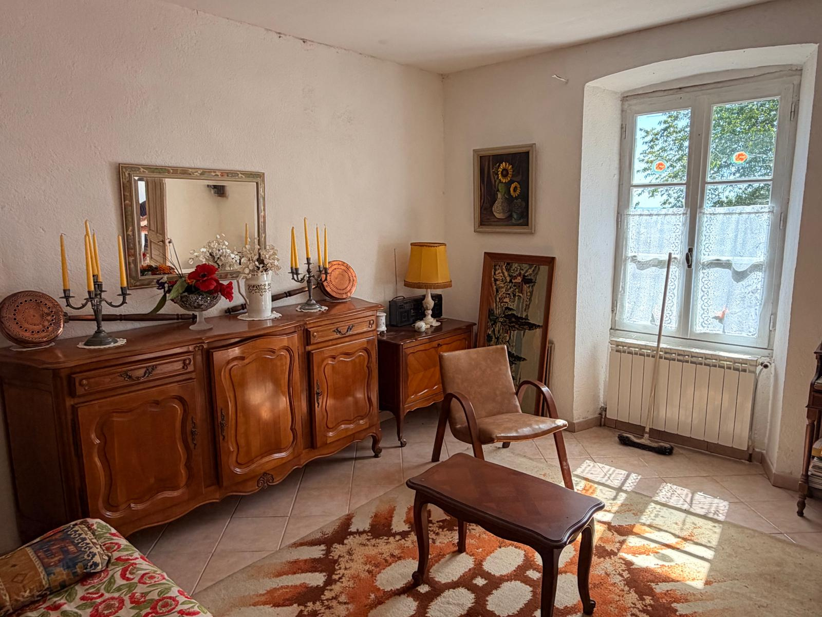 Ancien corps de ferme en pierres avec 1 700 m2 de terrain