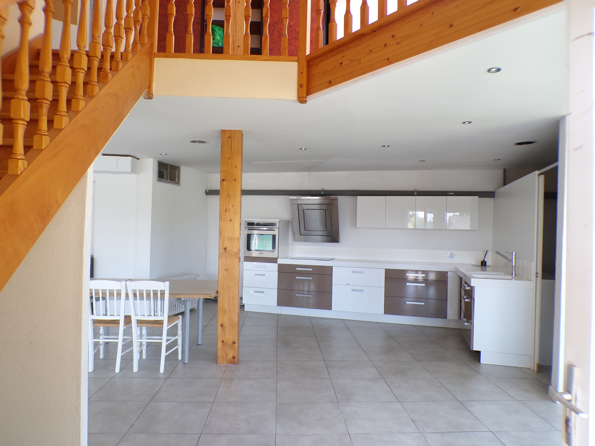 Maison ossature bois avec espace professionnel