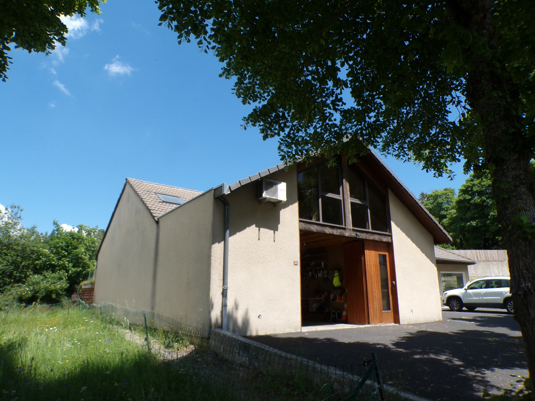Maison ossature bois avec espace professionnel