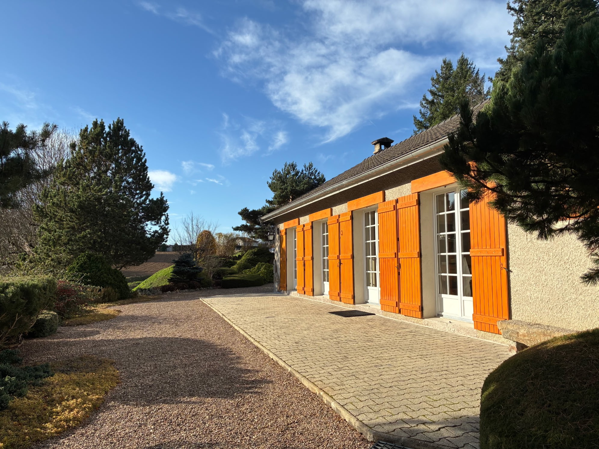 Tence/chenereilles jolie maison sur 4665 m2 de terrain