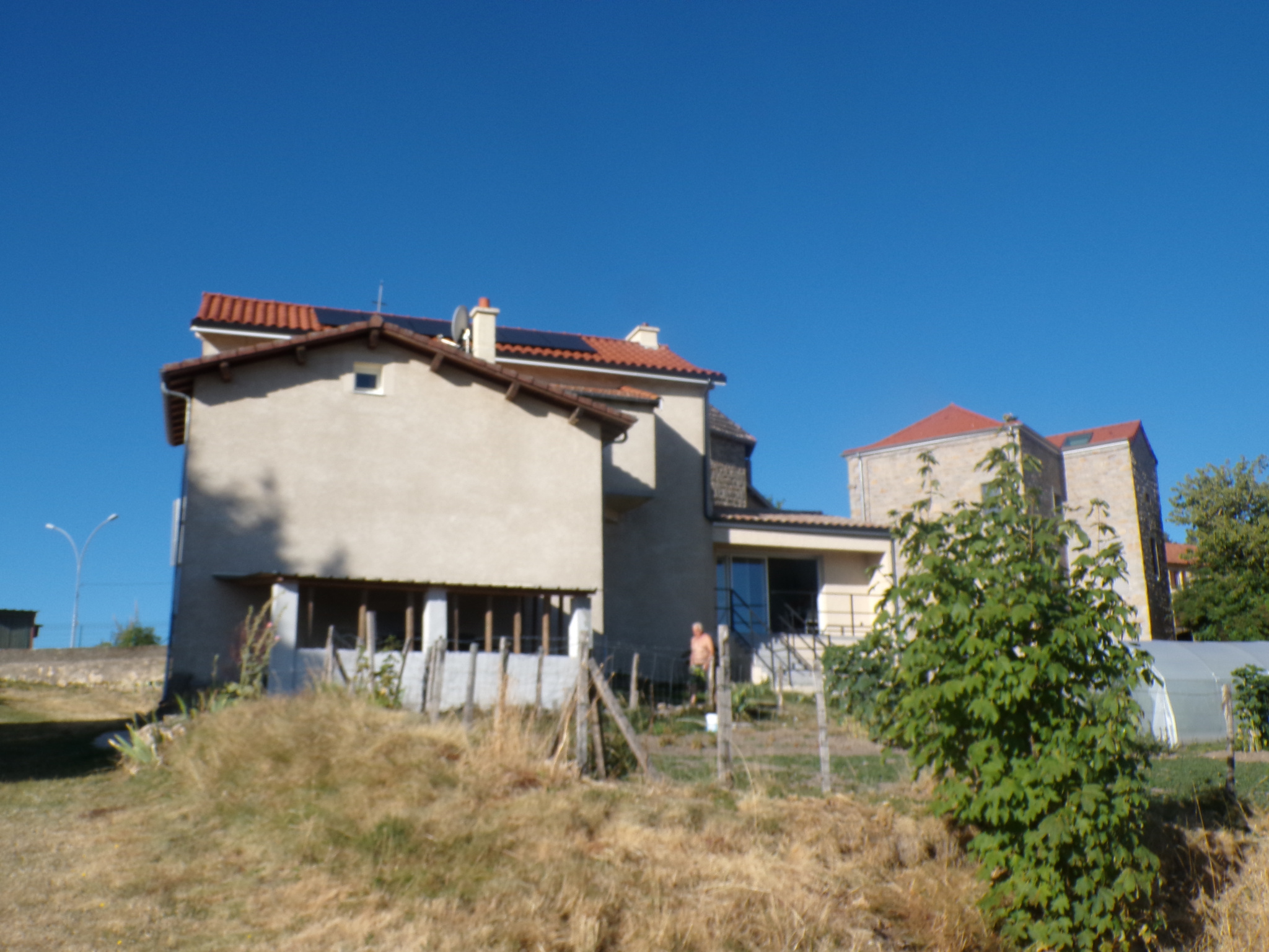 MAISON DE VILLAGE - 5 chambres de 167 m2 au coeur de Saint-Jeure-d'Andaure- Vue dégagée