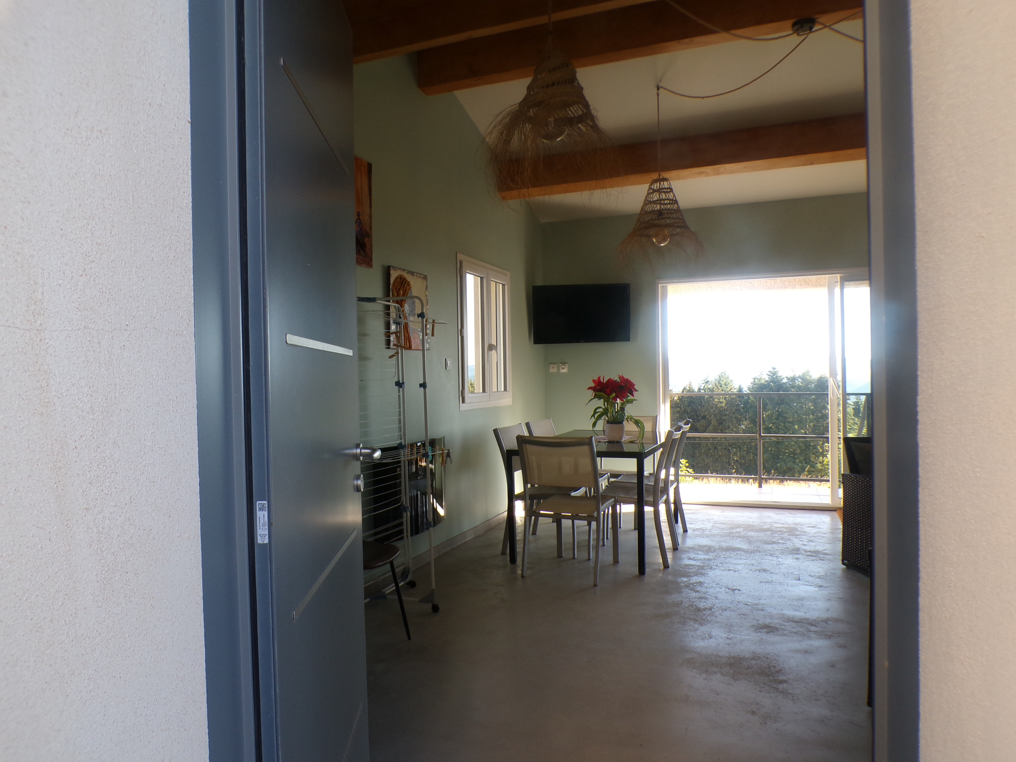 MAISON DE VILLAGE - 5 chambres de 167 m2 au coeur de Saint-Jeure-d'Andaure- Vue dégagée