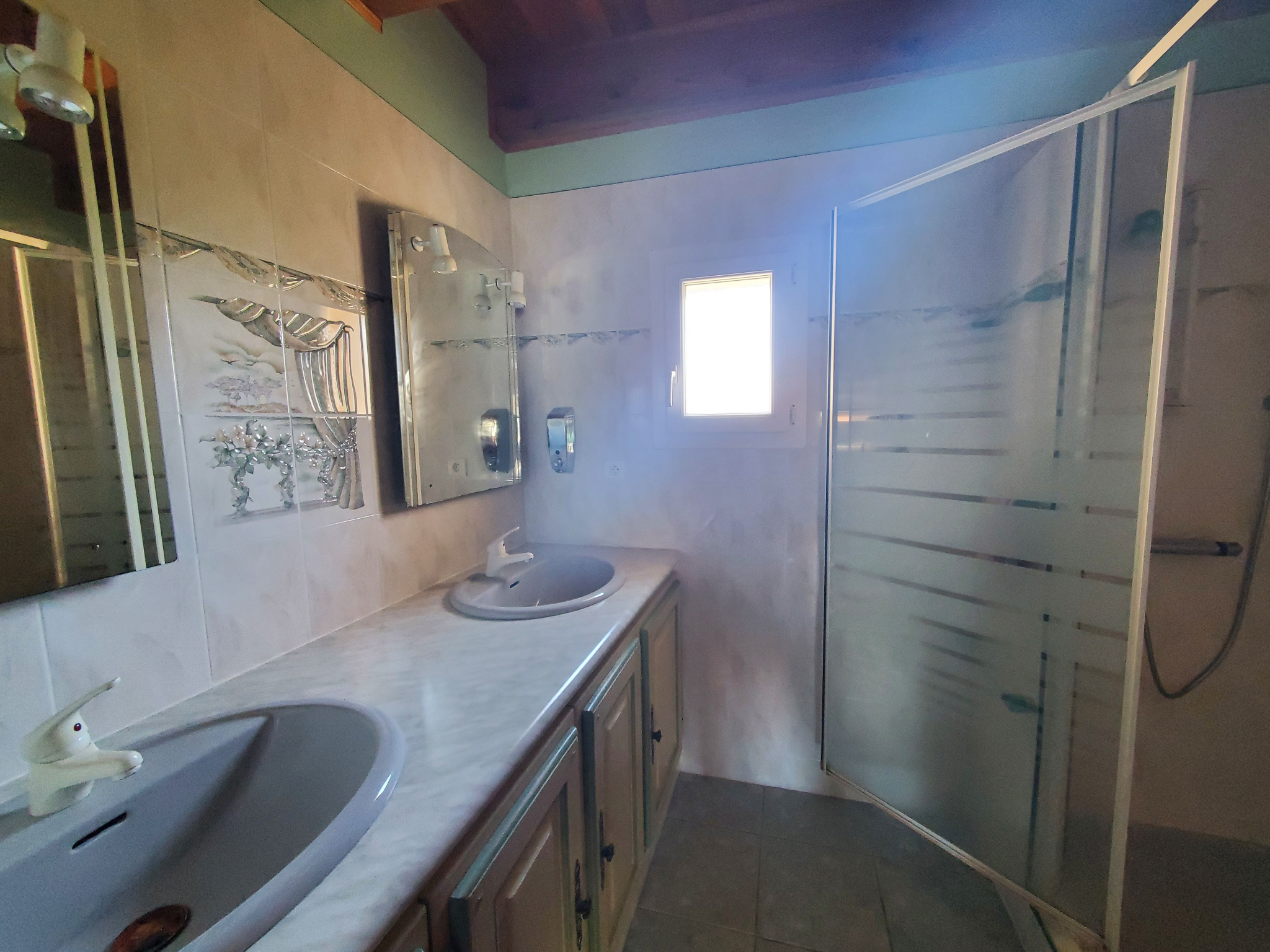 Jolie villa avec terrain attenant