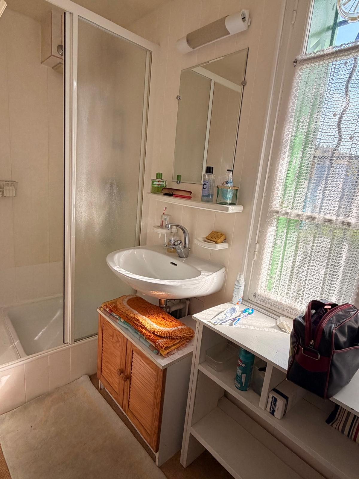 Jolie maison indépendante avec 1000 m2 de terrain