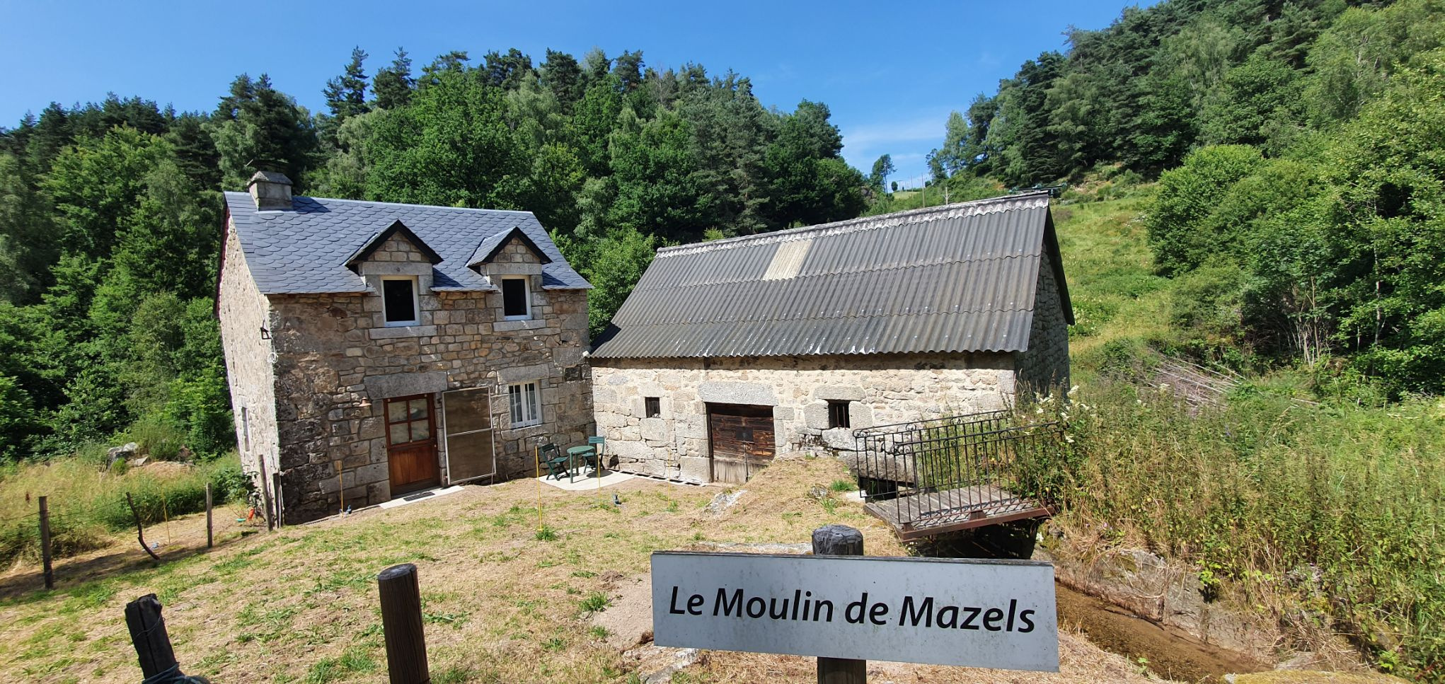 Maison en bord de rivière