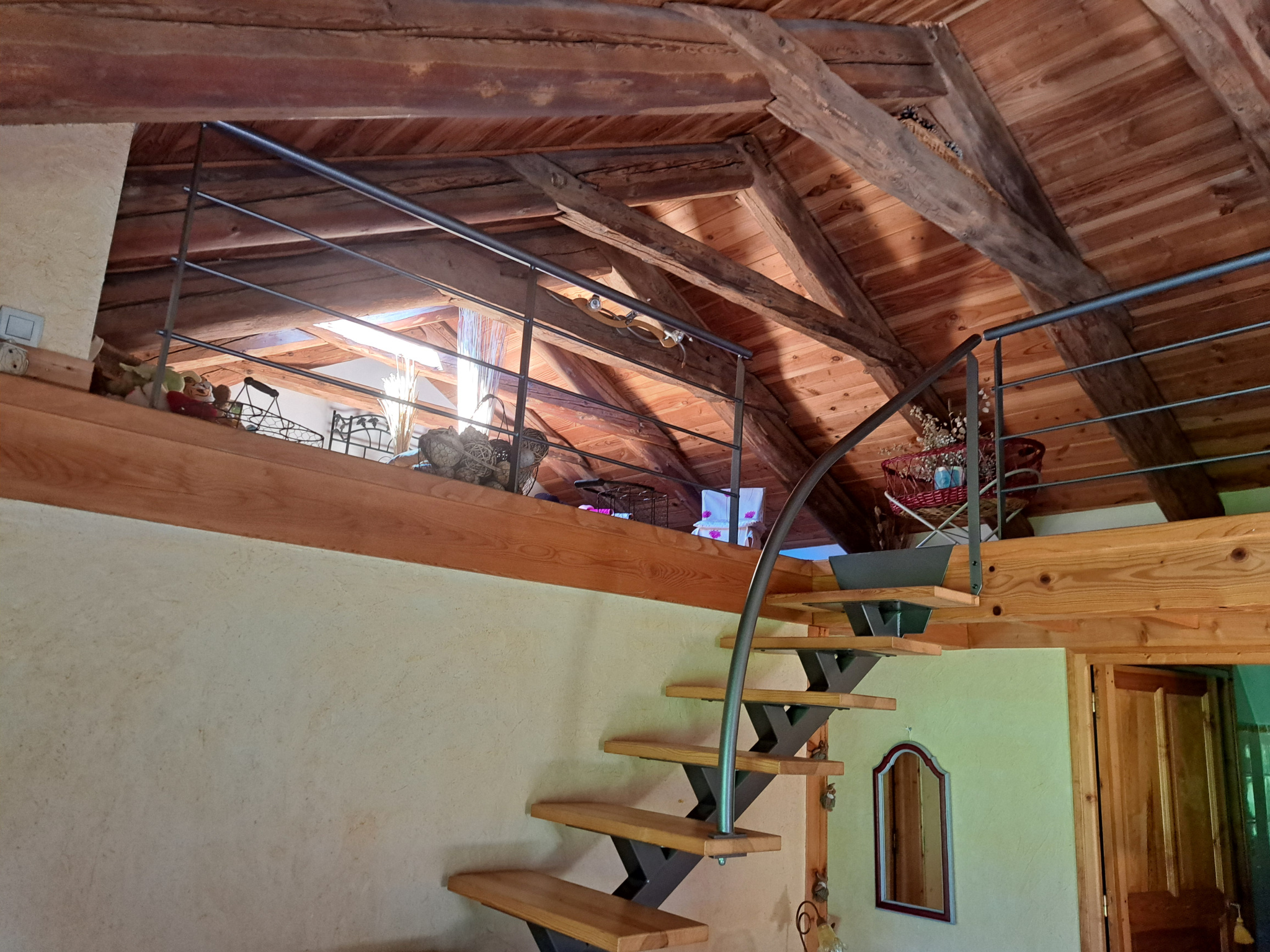 Ferme rénovée  entre Saint-jeures, le Mazet Saint Voy, Tence sise sur  2850m2