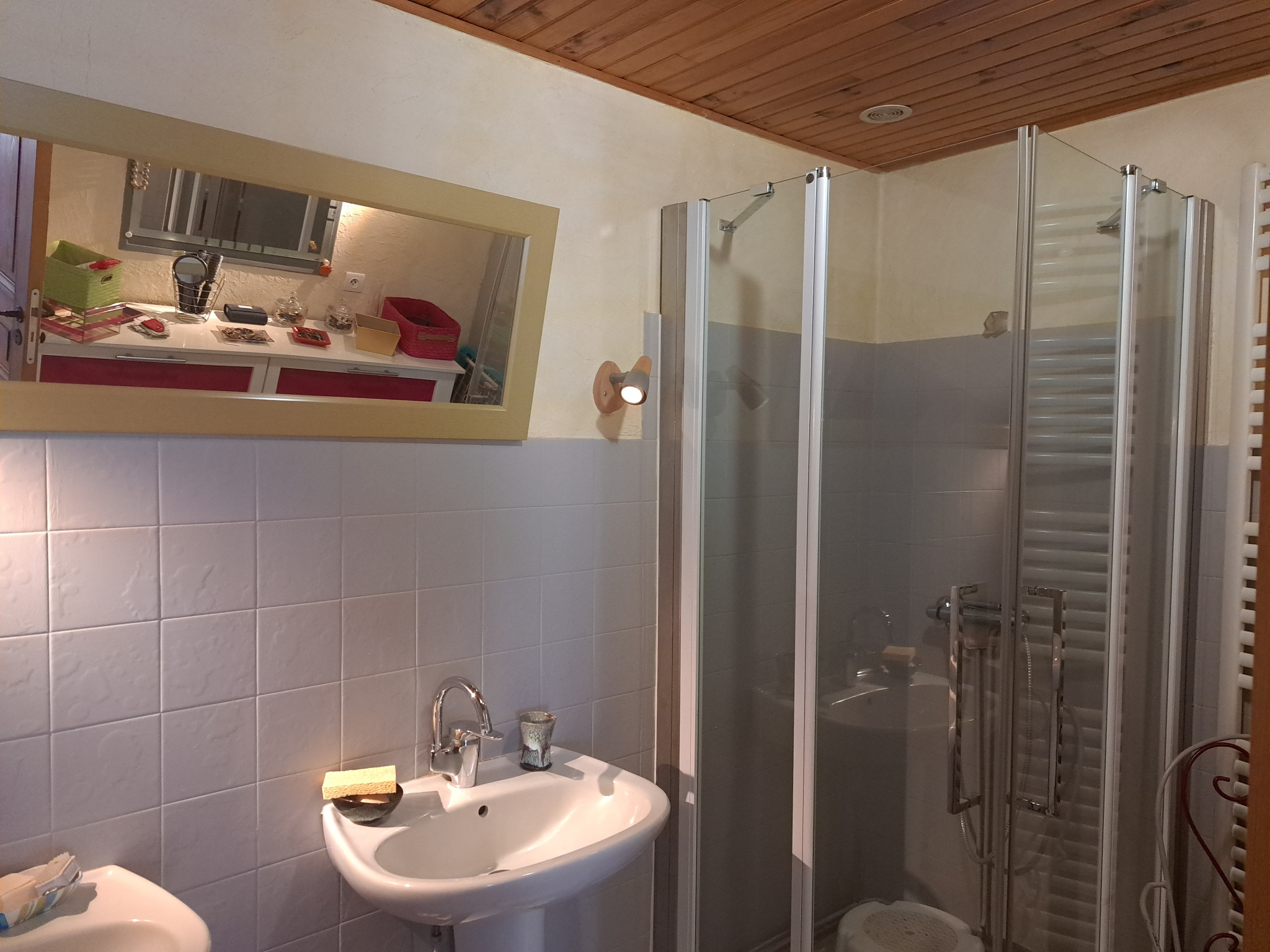 Ferme rénovée  entre Saint-jeures, le Mazet Saint Voy, Tence sise sur  2850m2