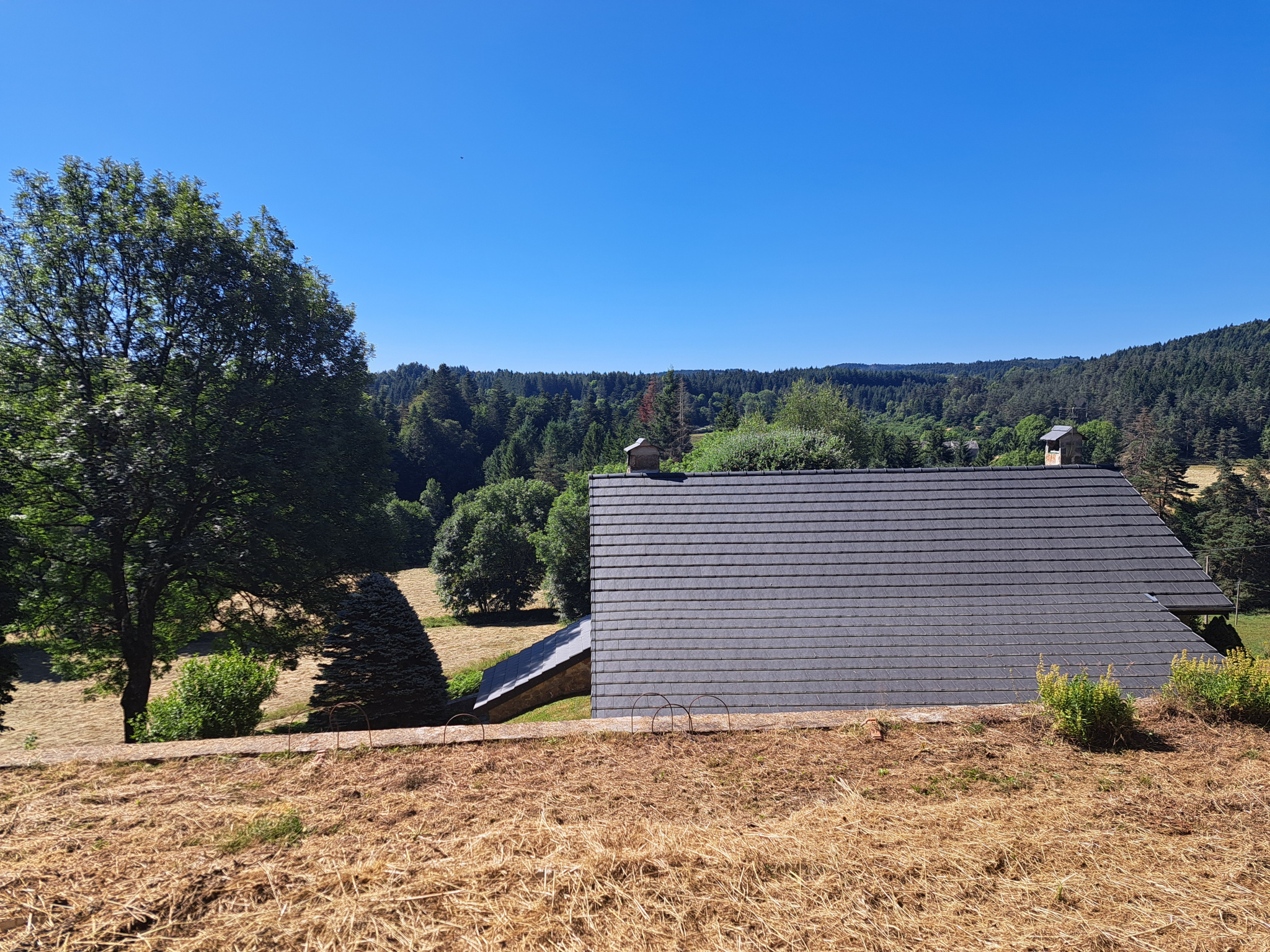 Vue exceptionnelle entre le Chambon sur LIgnon et le Mazet Saint Voy