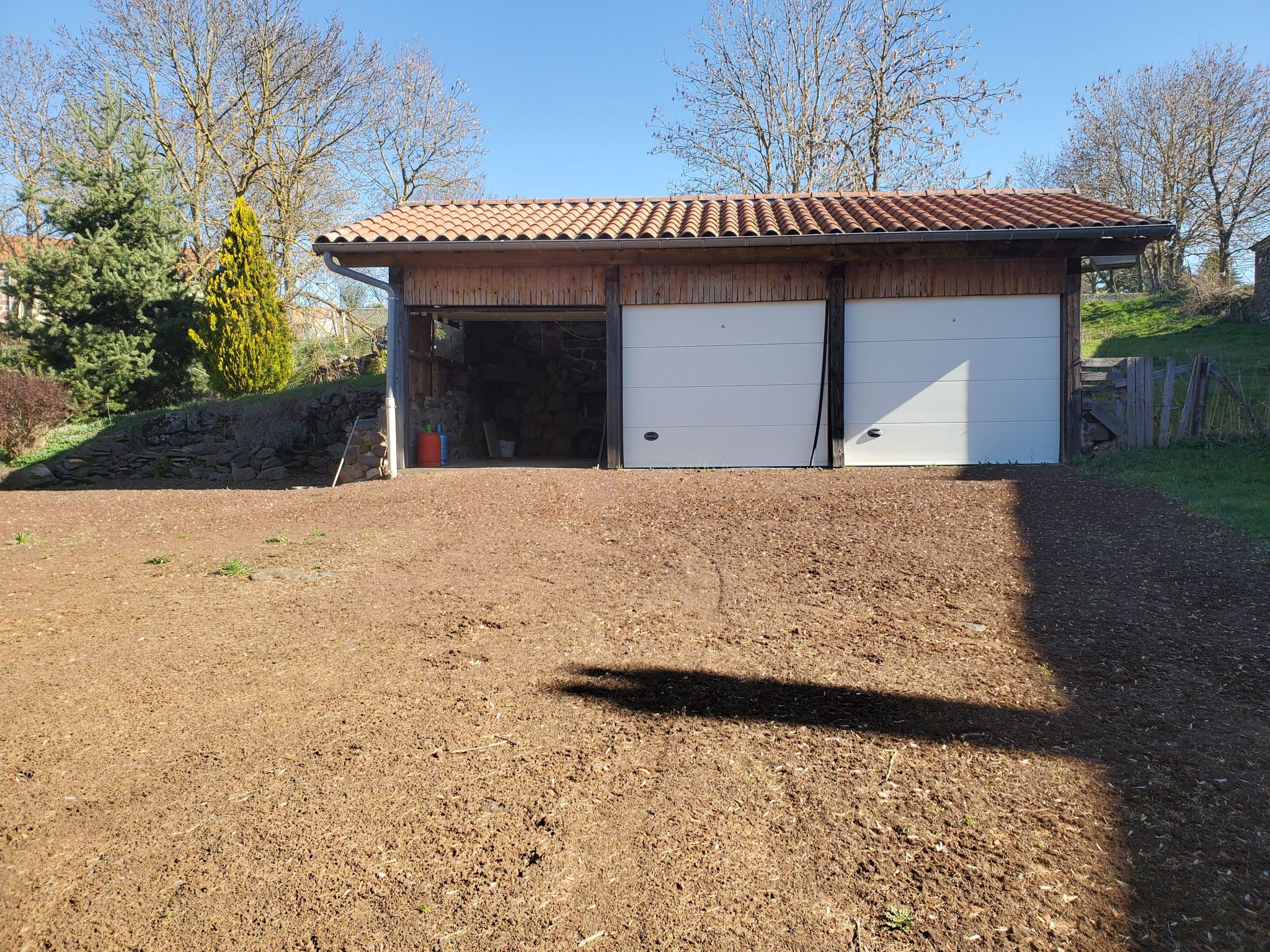 Ancienne ferme rénovée avec 3 000 m2 de terrain attenant