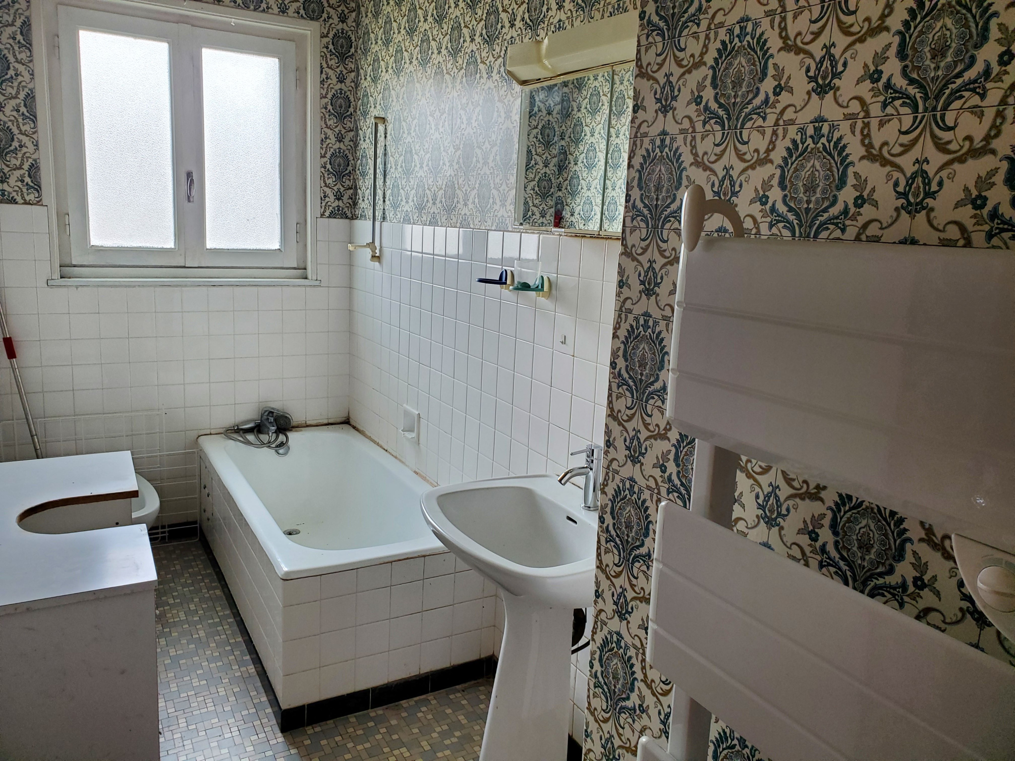 Jolie villa avec 900 m2 de terrain attenant