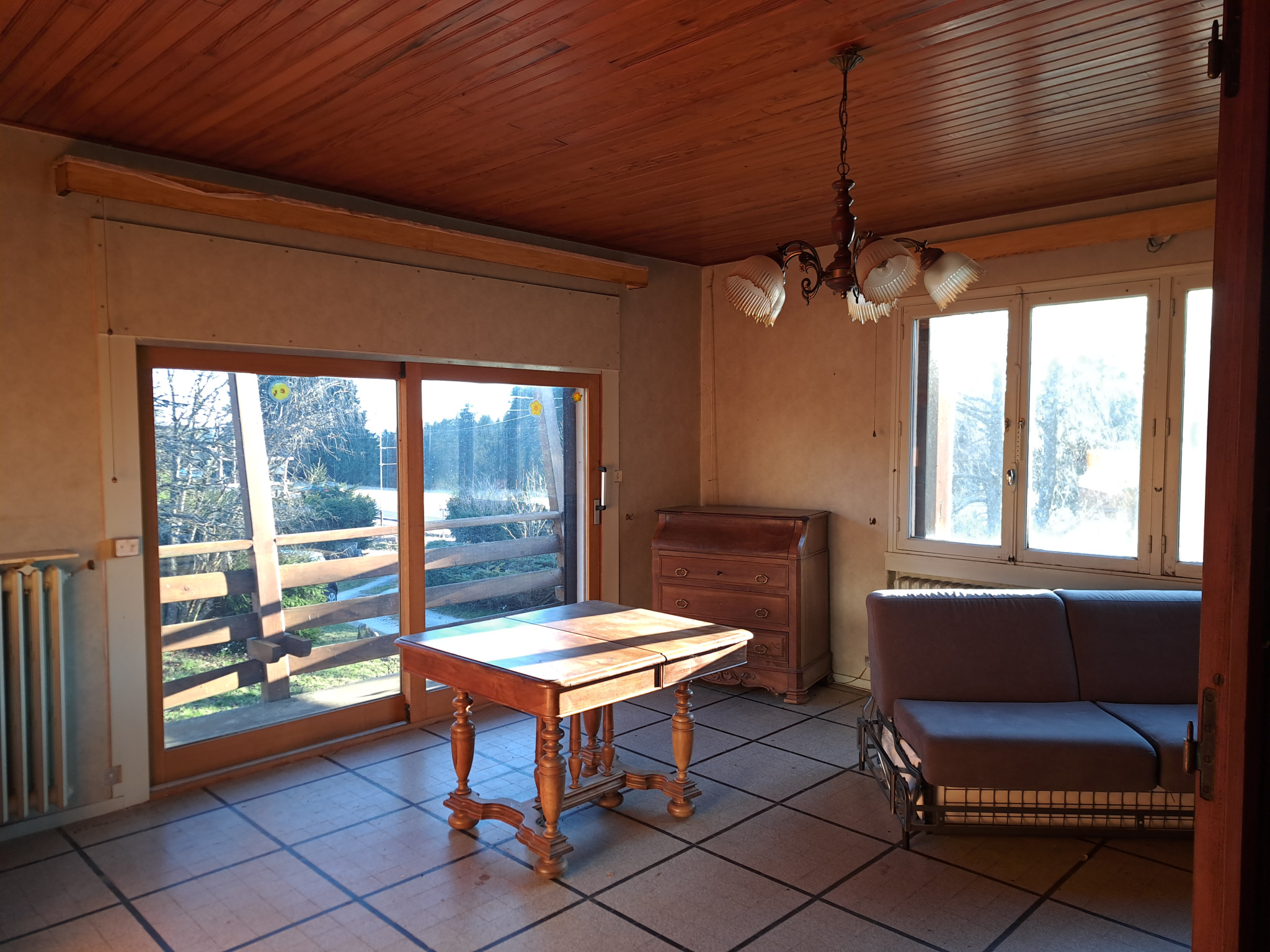 Le Chambon sur lignon maison à rénover sur 2530 m2 de terrain