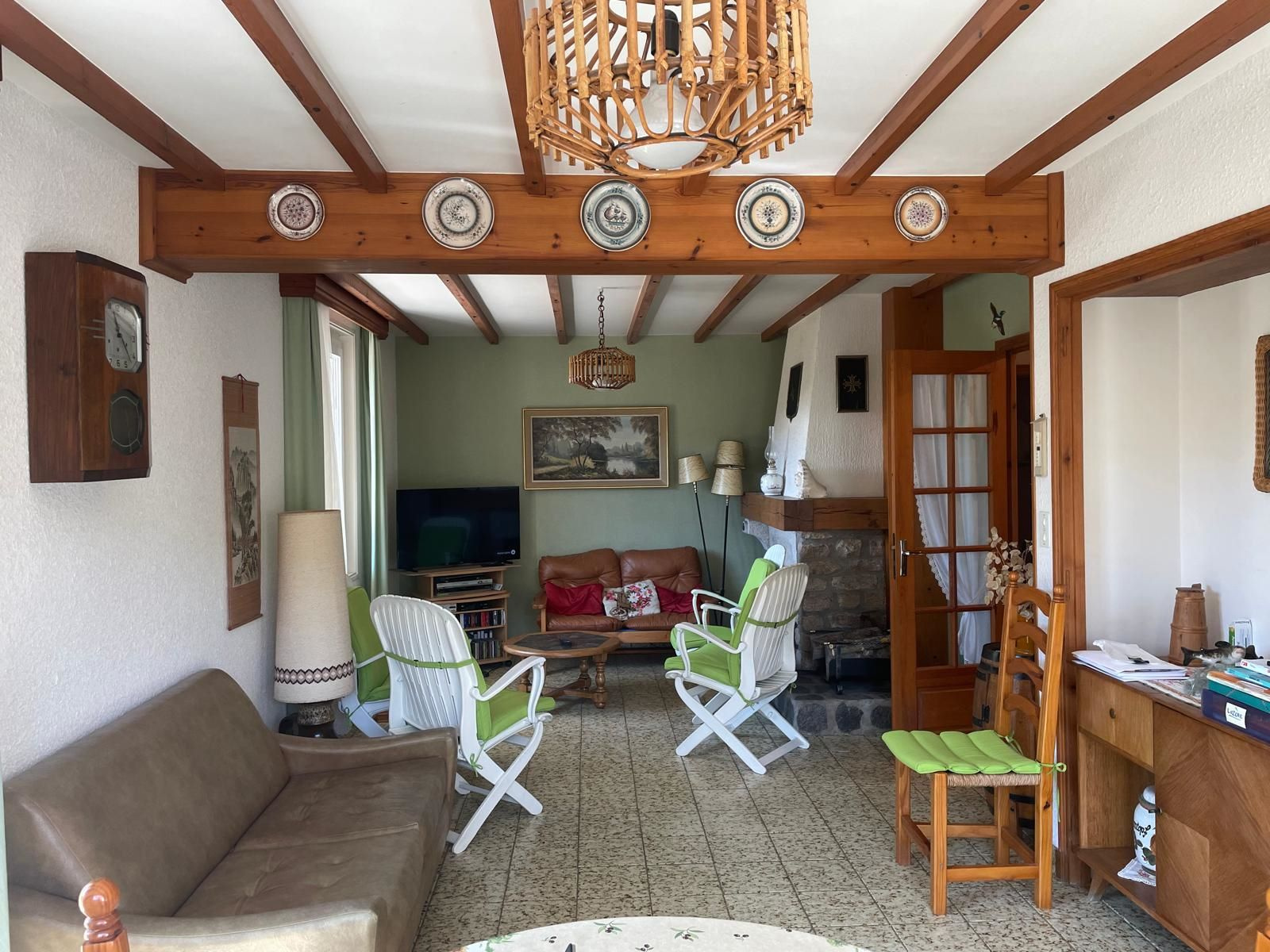 Très jolie maison indépendante avec 1 600 m2 de terrain