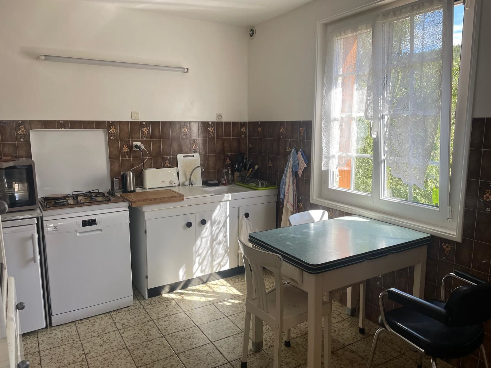 Très jolie maison indépendante avec 1 600 m2 de terrain