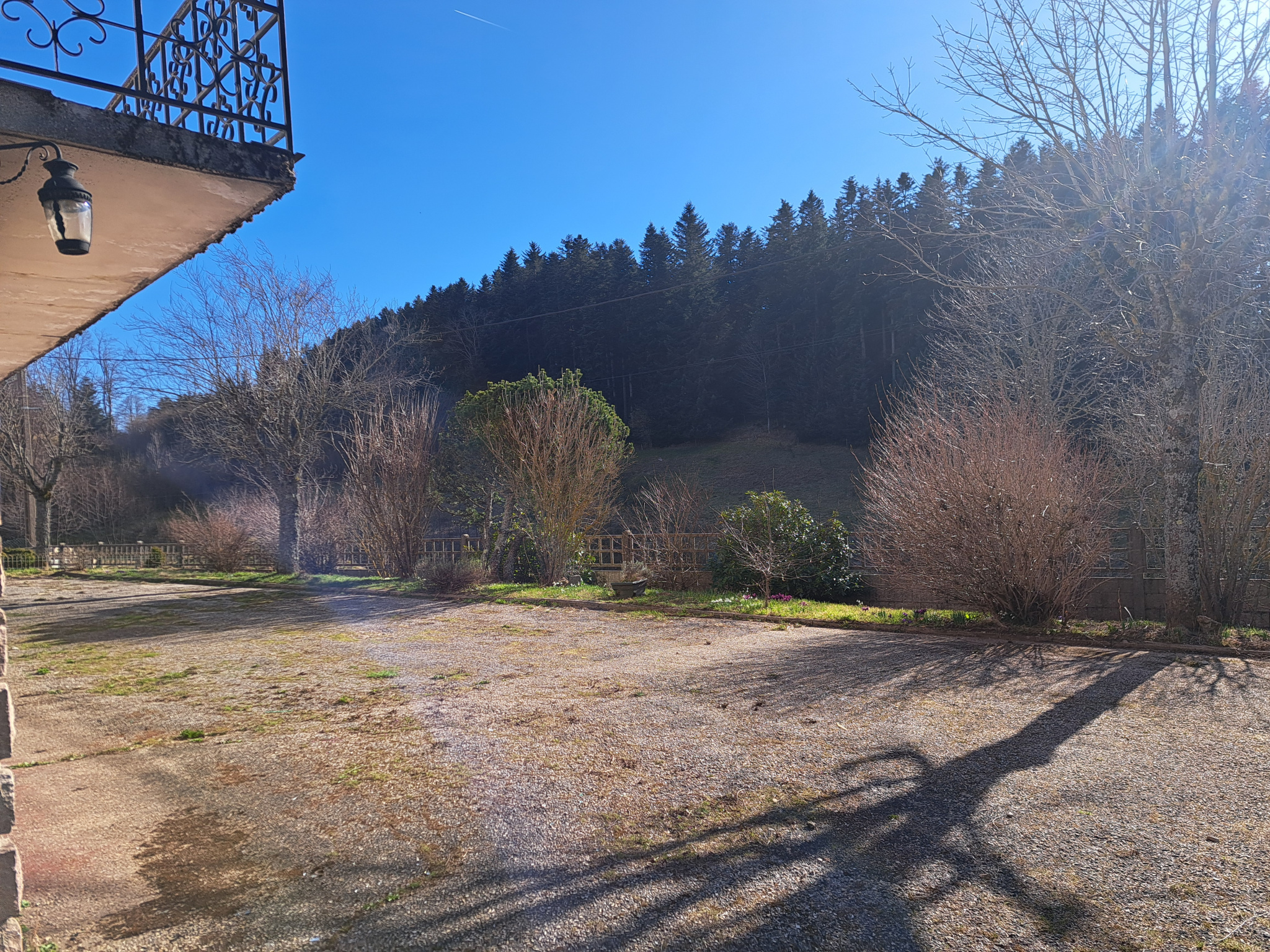 Proche d'Yssingeaux, de Dunières ou Montfaucon maison des années 70 avec jolie vue