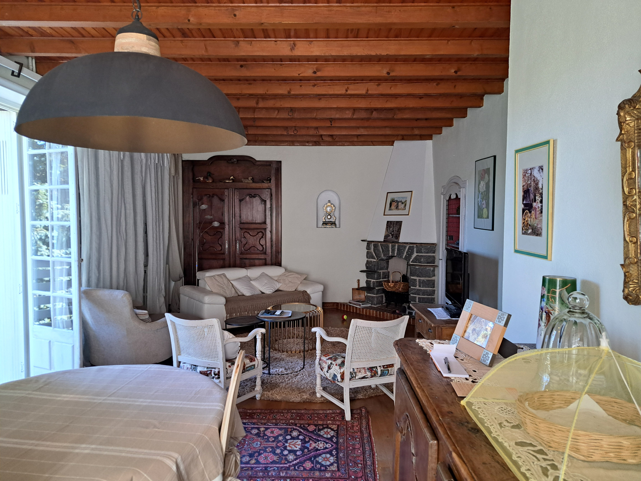 Maison d'habitation avec beaucoup de caractères sur 1300m2