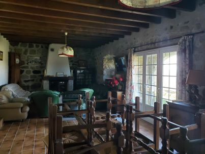 Ferme restaurée avec un cachet remarquable