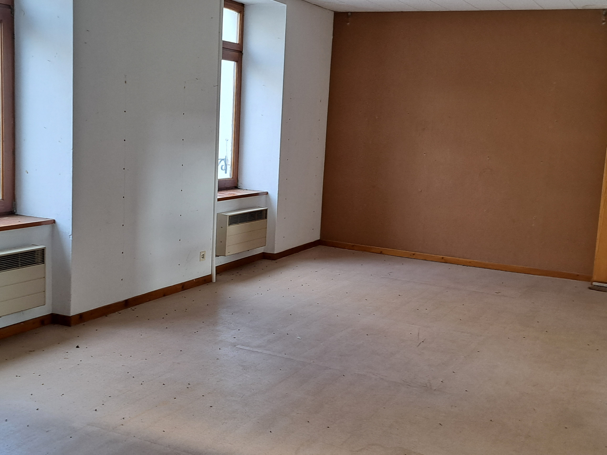 Maison mitoyenne avec jardin centre ville