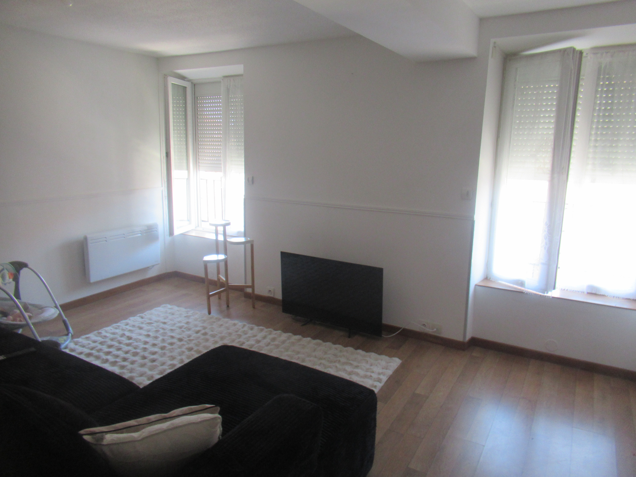 À LOUER Charmant appartement 2 pièces lumineux