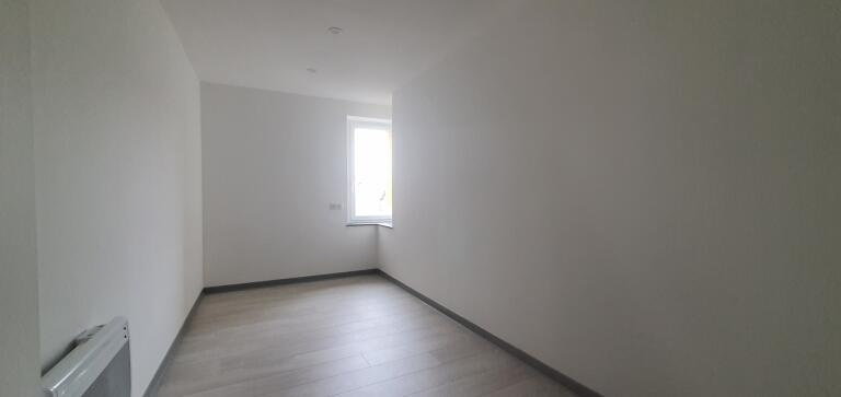 Appartement nu à Côté du Sacré Coeur