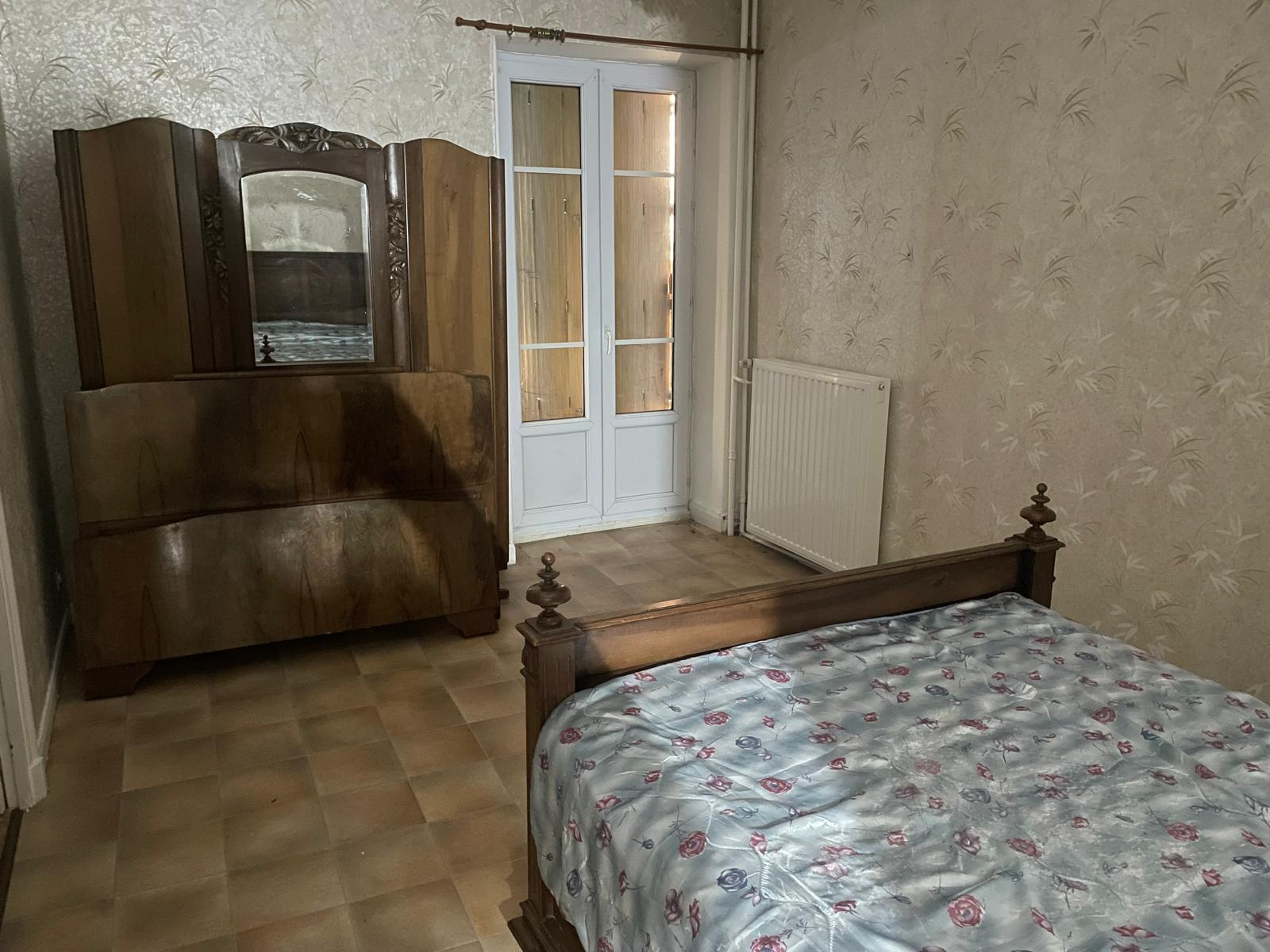 Immeuble sur le chemin de Stevenson, idéal investissement