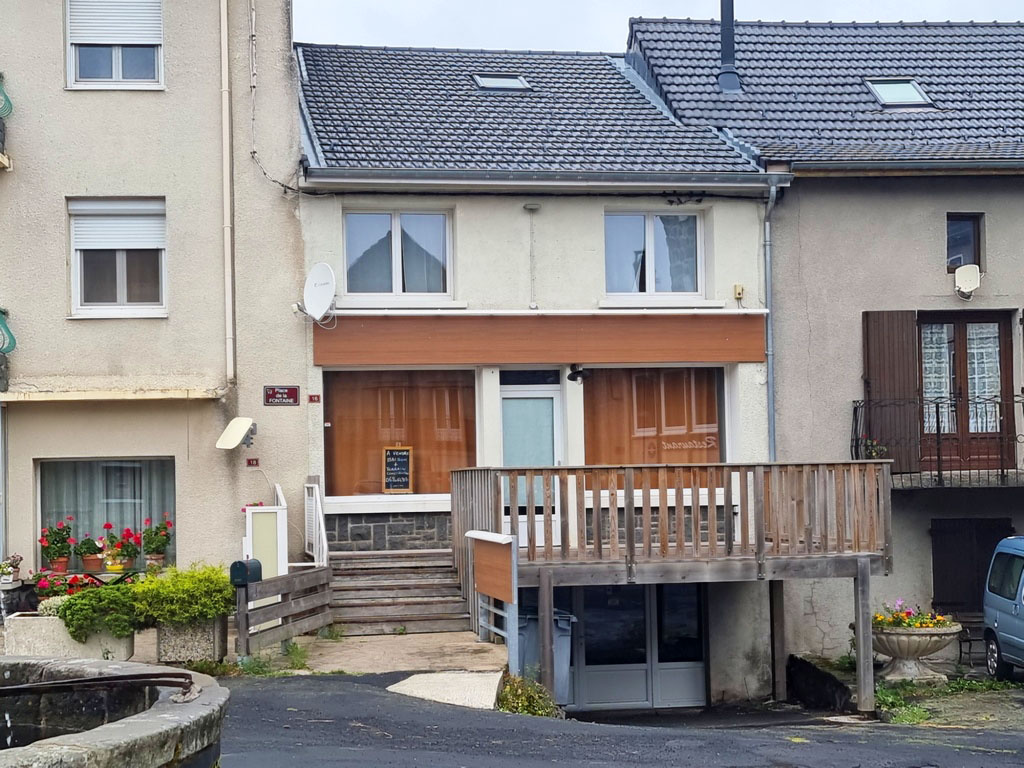 Maison de bourg dans petit village Haute Loire - Mézenc