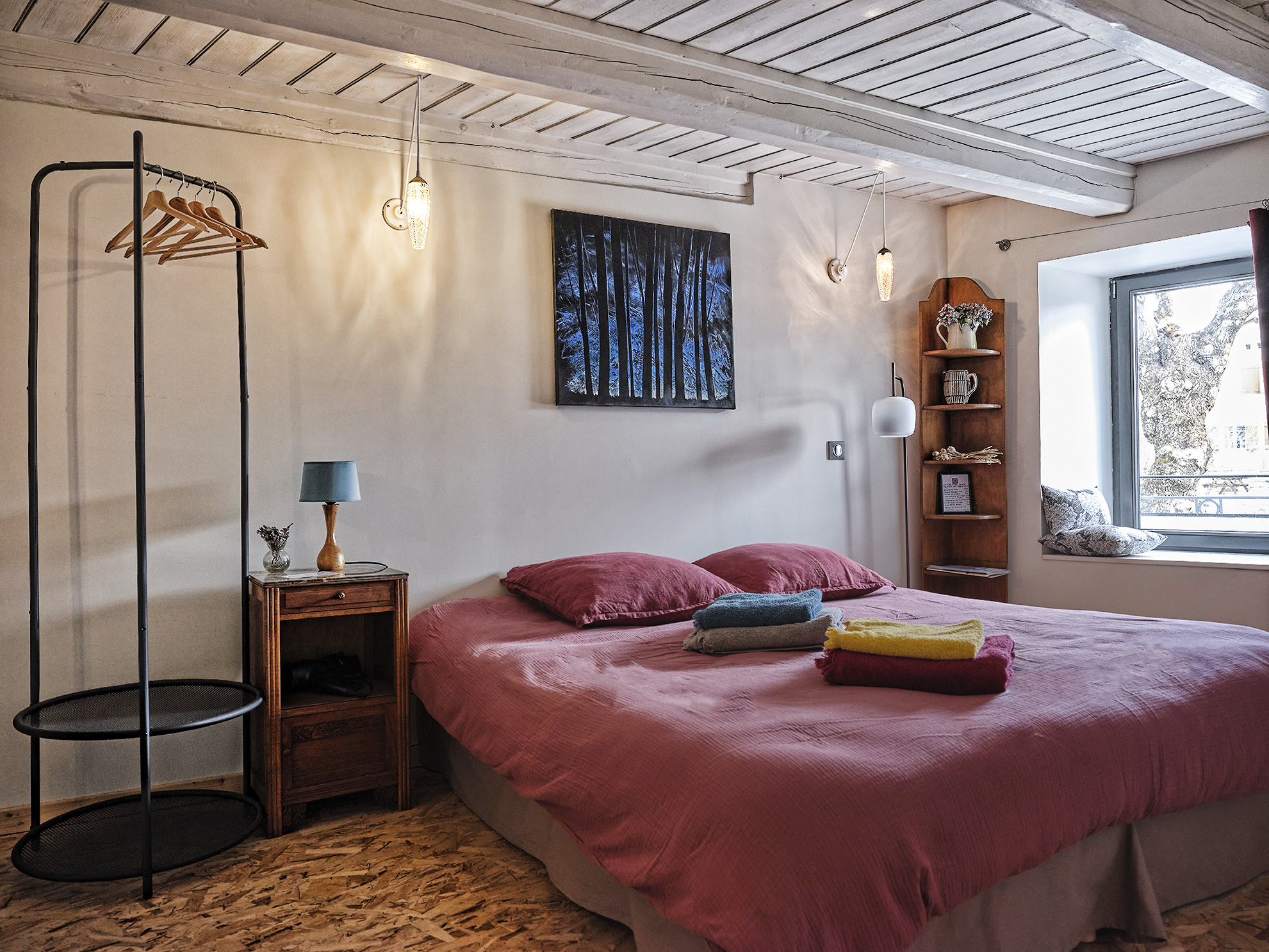 Chambres d'hôtes et galerie d'Art,  petite restauration