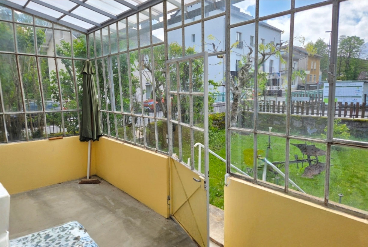 Maison de village sur jardin