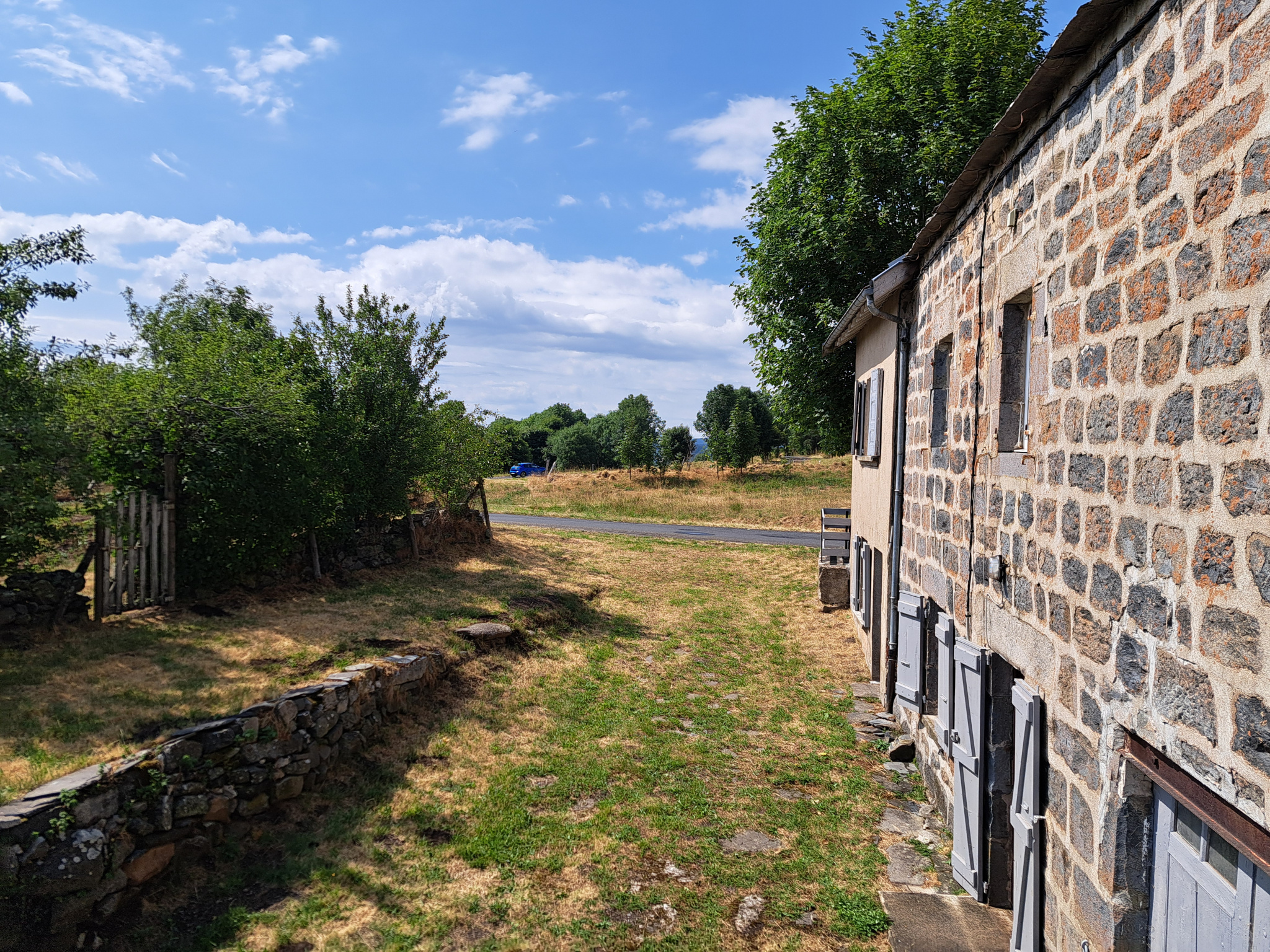 Ancienne ferme commune du Mazet st voy