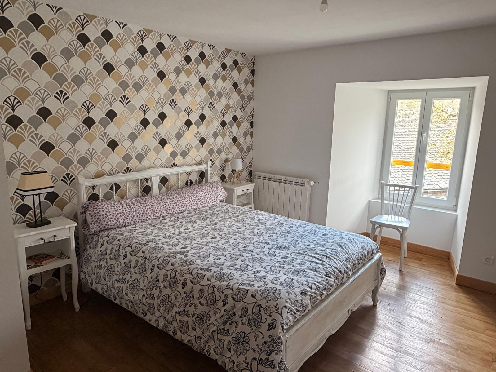 Jolie maison avec terrain attenant