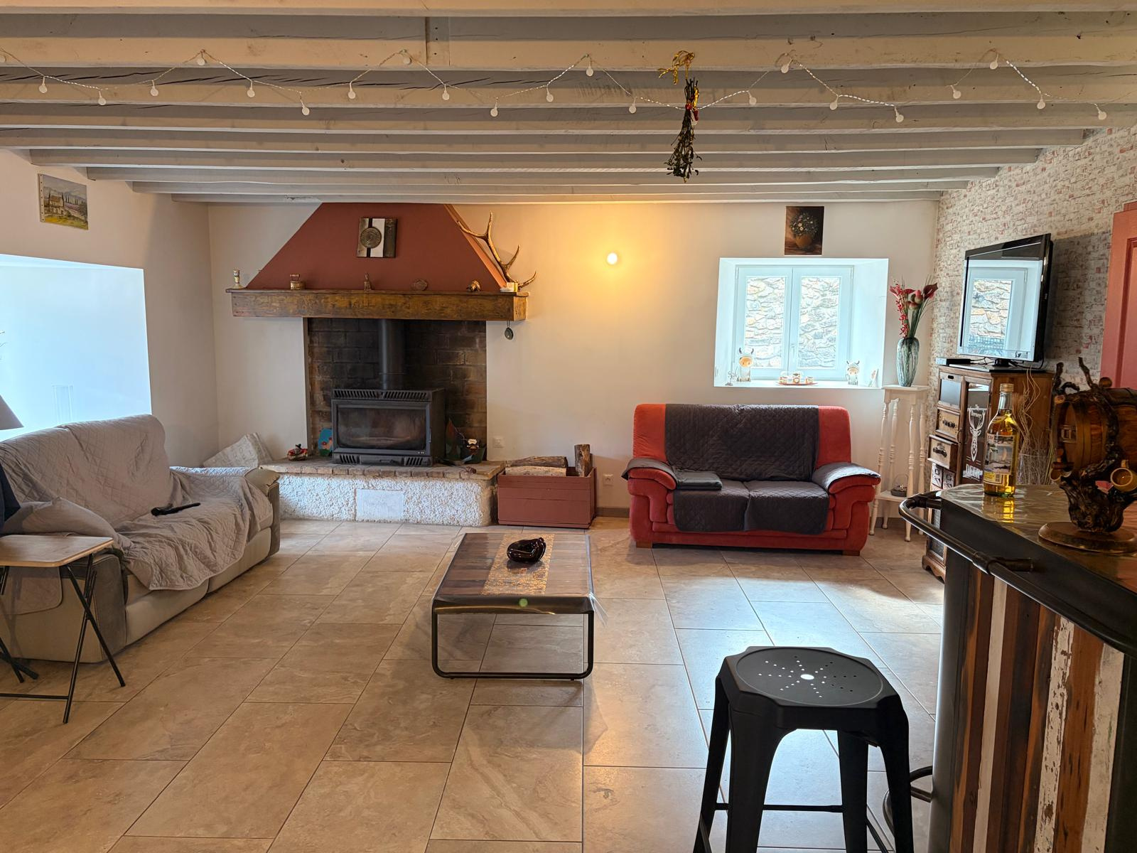 Jolie maison avec terrain attenant