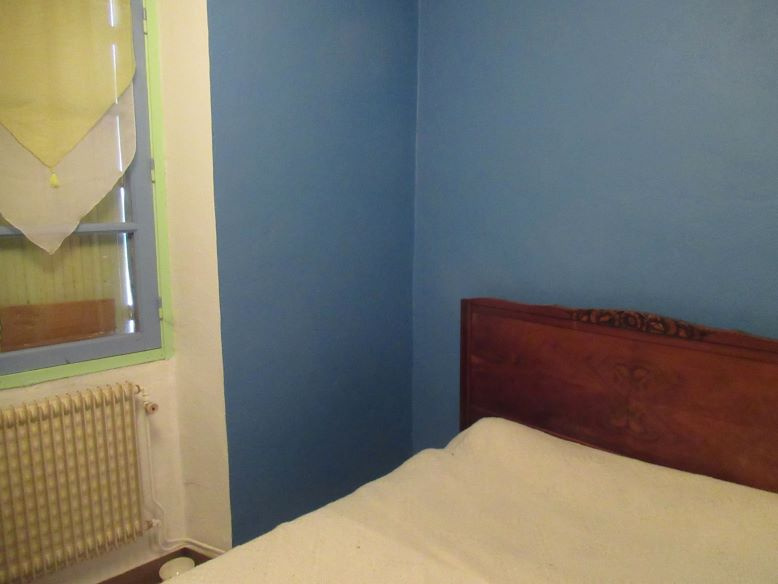 Ancienne ferme avec dépendances et terrain attenant