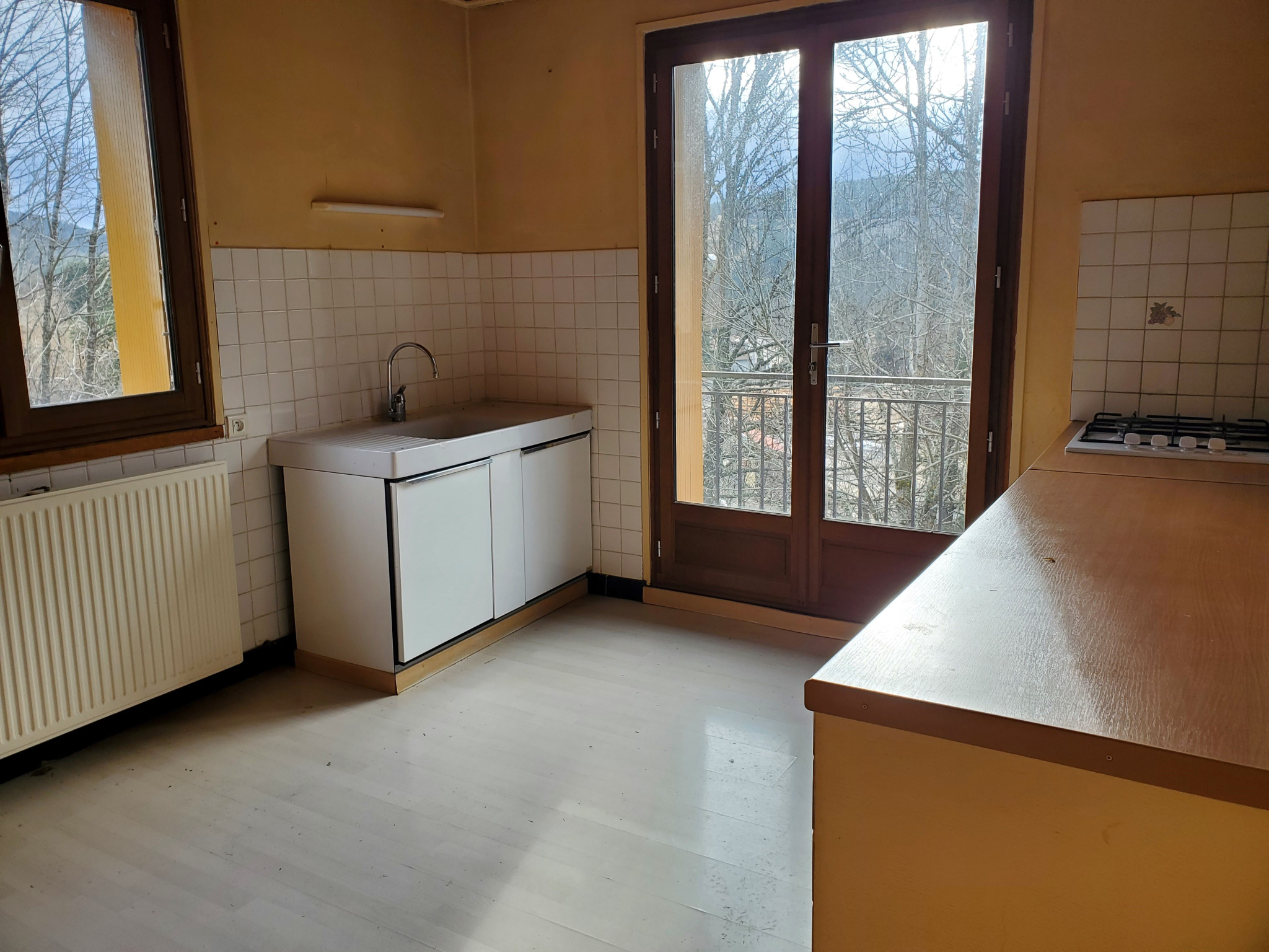 Villa avec 3 000 m2 de terrain attenant