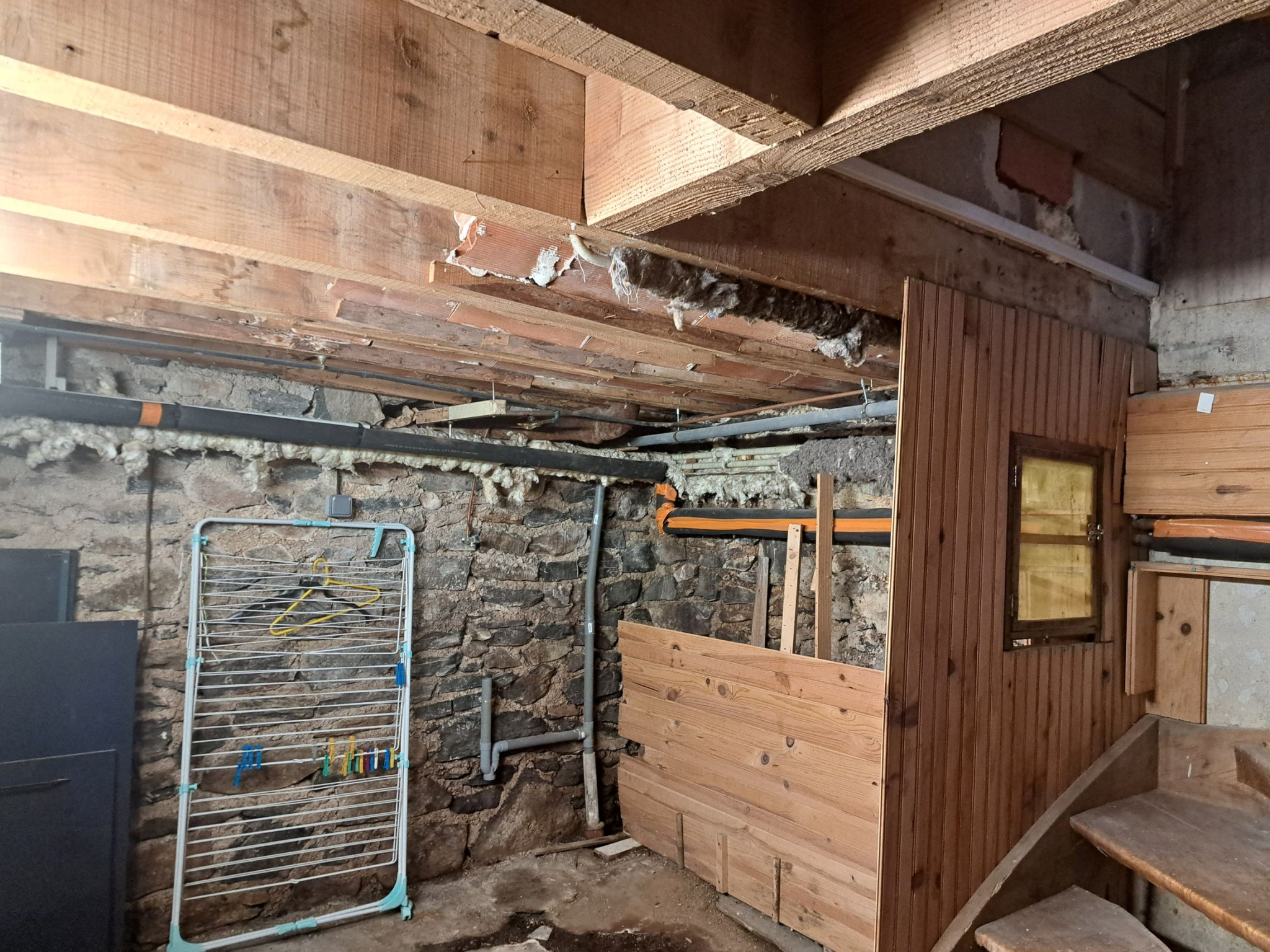 Mazet saint Voy maison rénovée 563 m2 de terrain