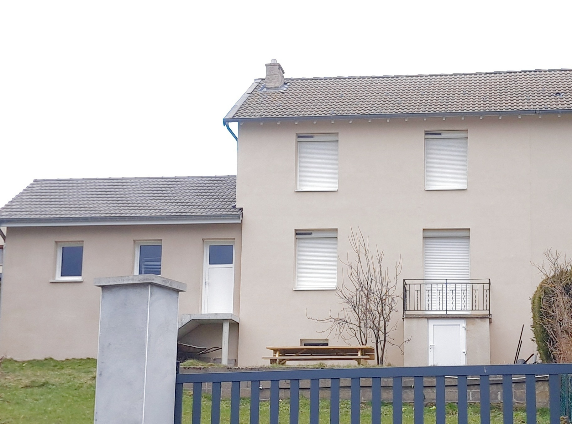 Mazet saint Voy maison rénovée 563 m2 de terrain
